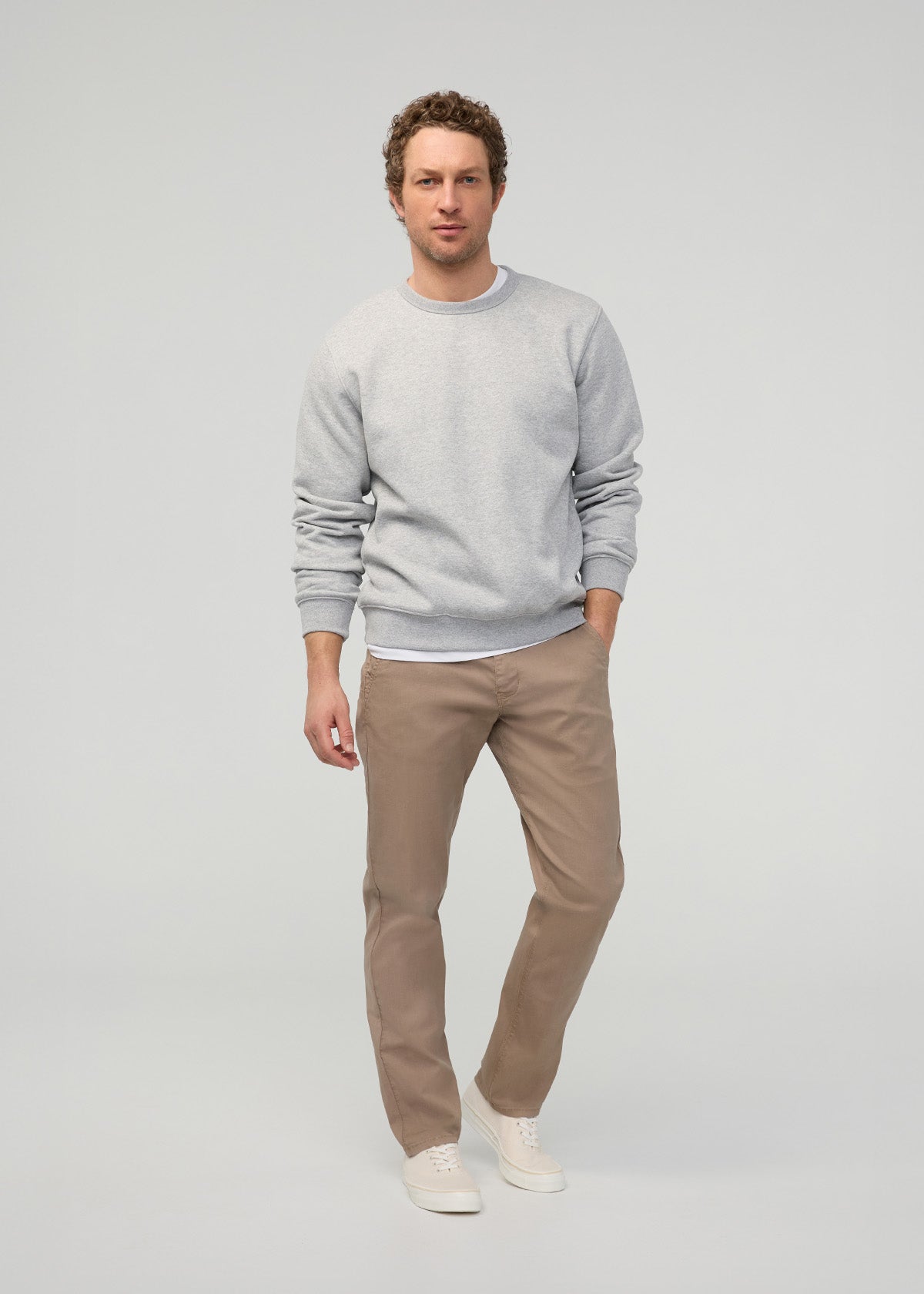 Men's Live Lite Athletic Taper Chino Pant