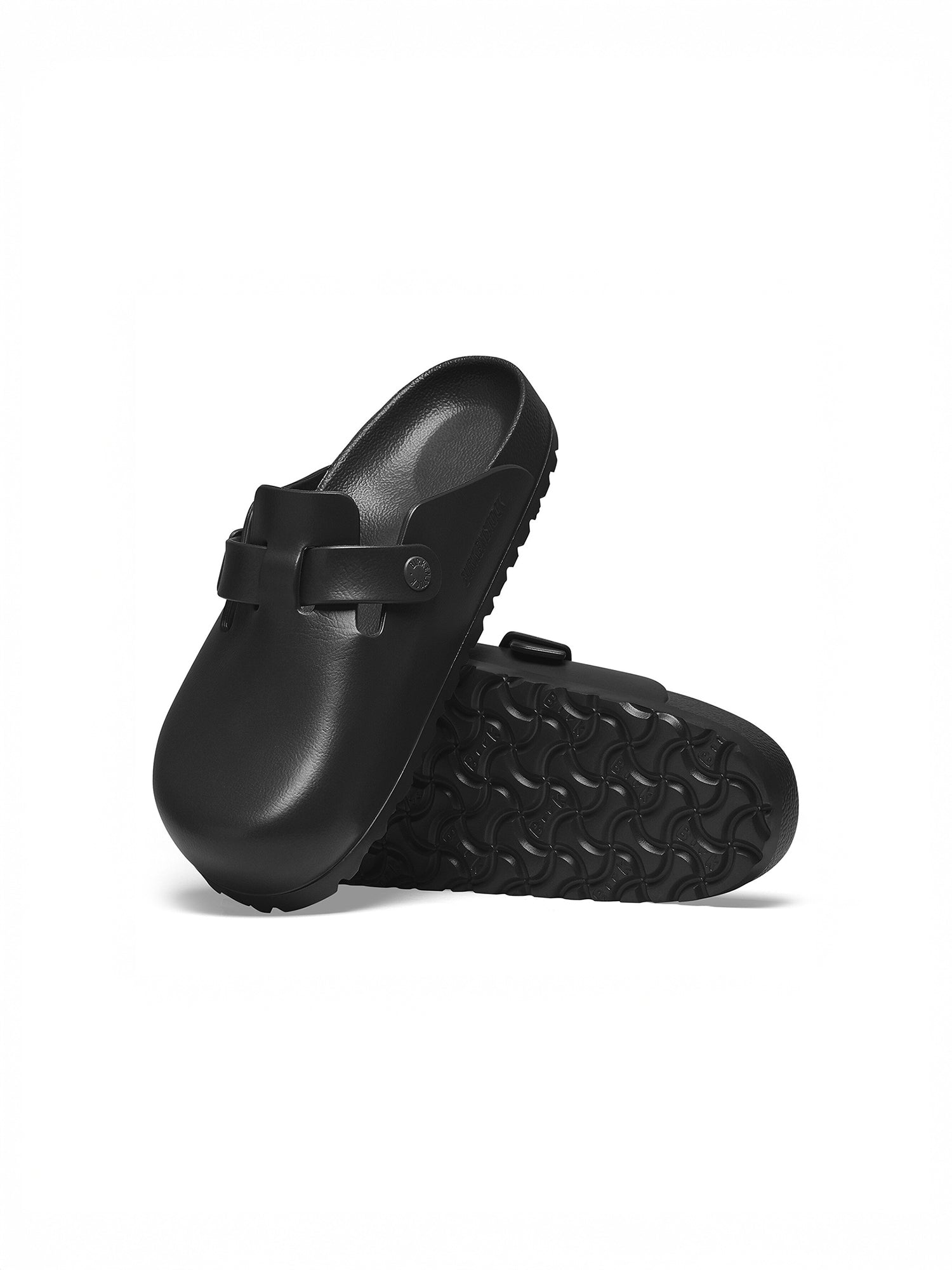 color:black