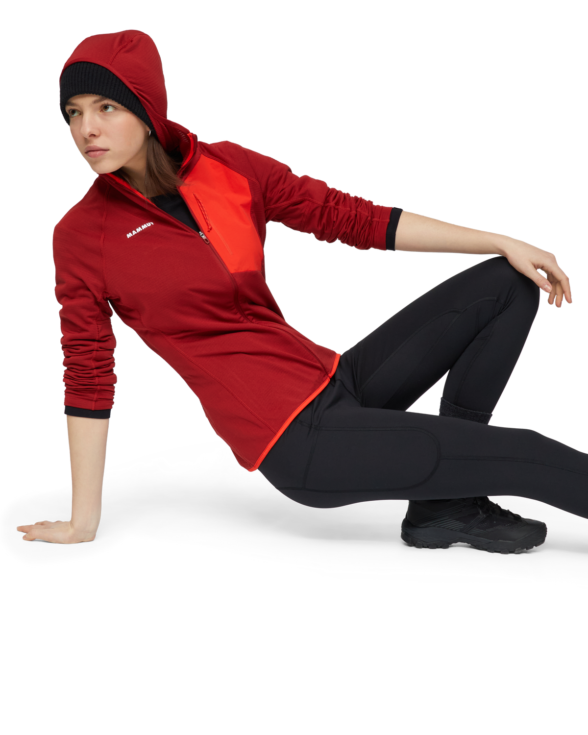 Women’s Aenergy Light ML Hooded Jacket – Dark Mammut Red / Mammut Red