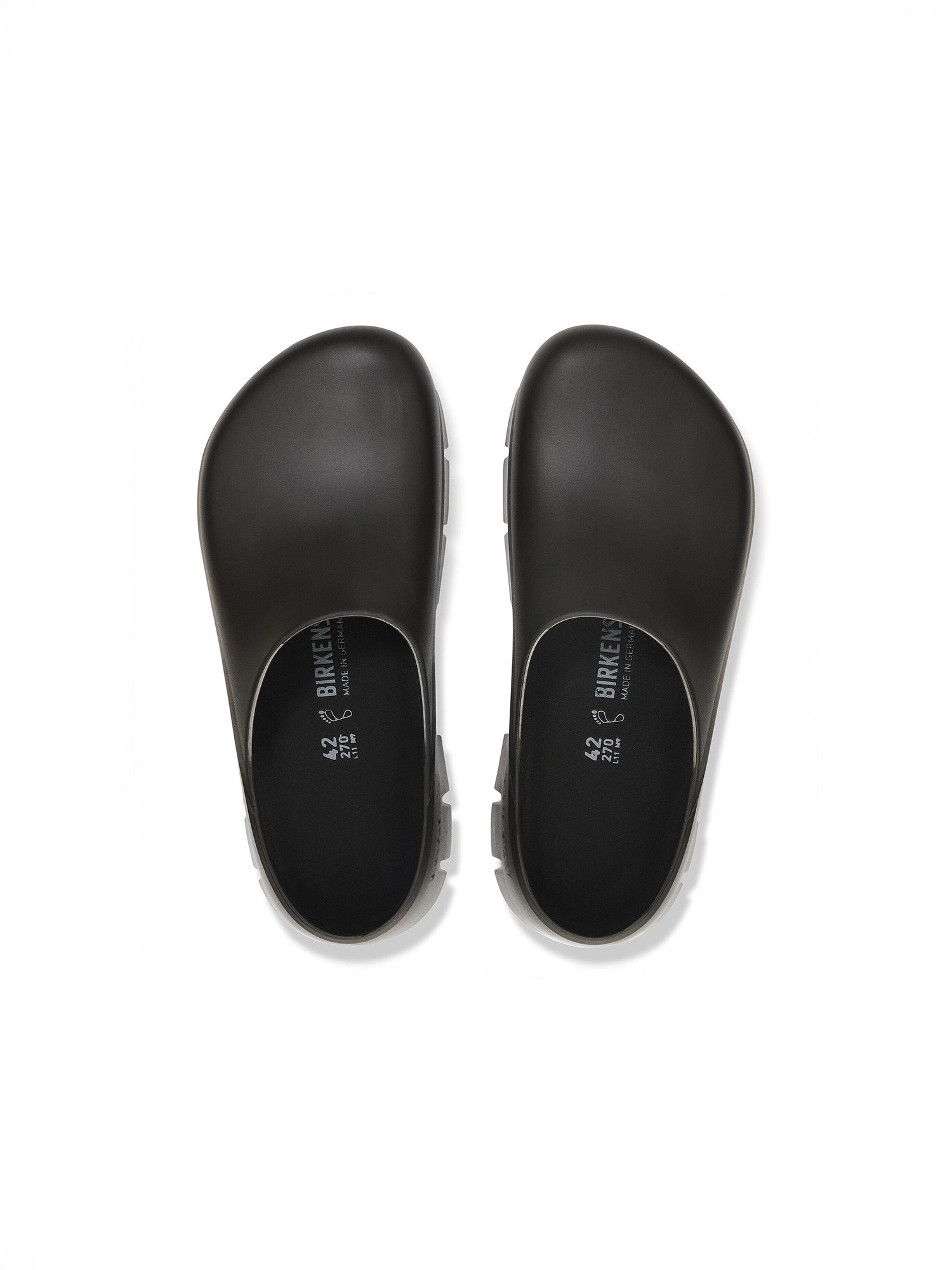color:black