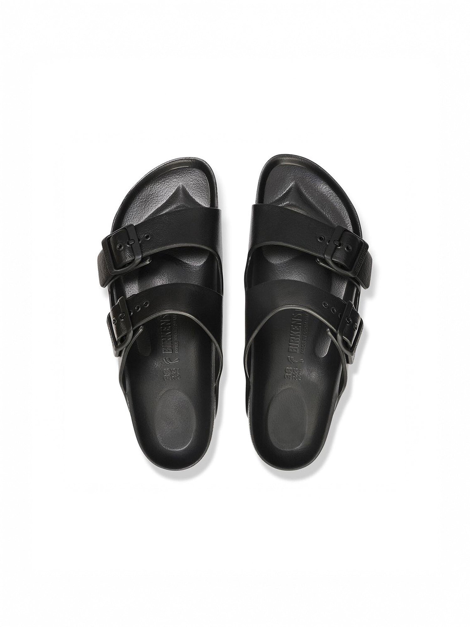color:black