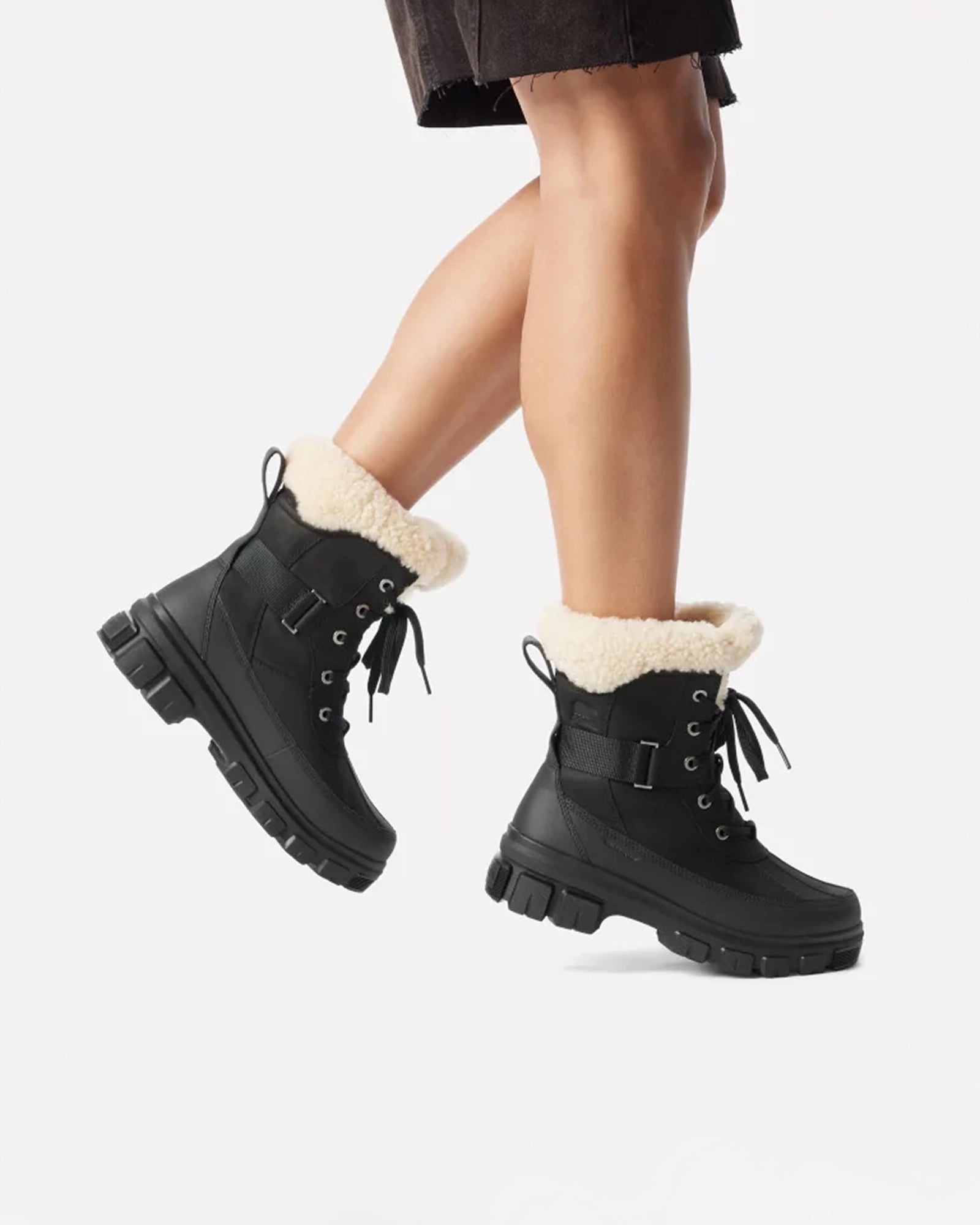 color:black / sea salt