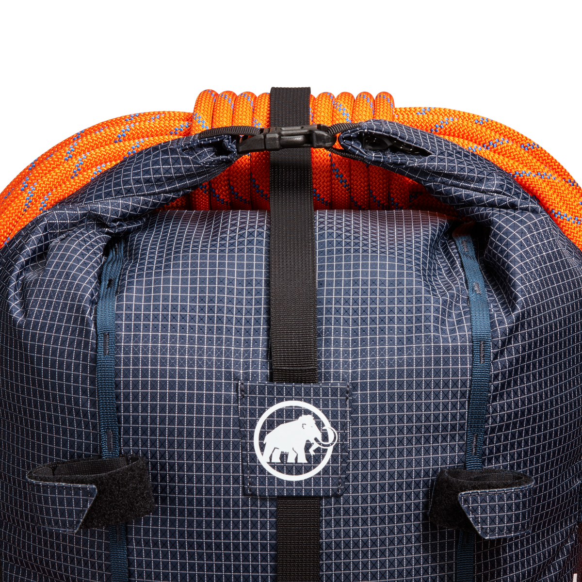 Trion 28 W Pack – Marine / Black