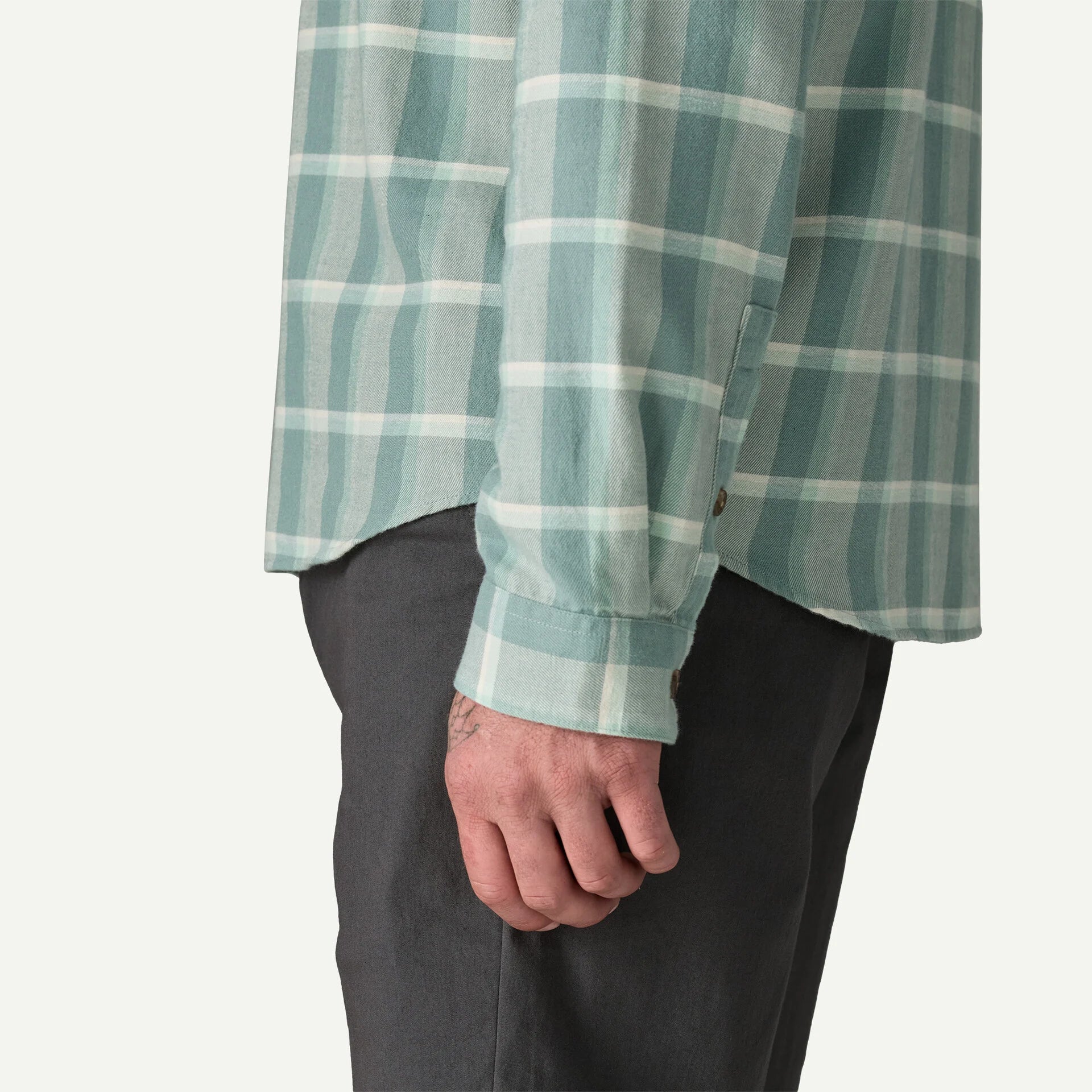 Men's Long-Sleeved Lightweight Fjord Flannel Shirt