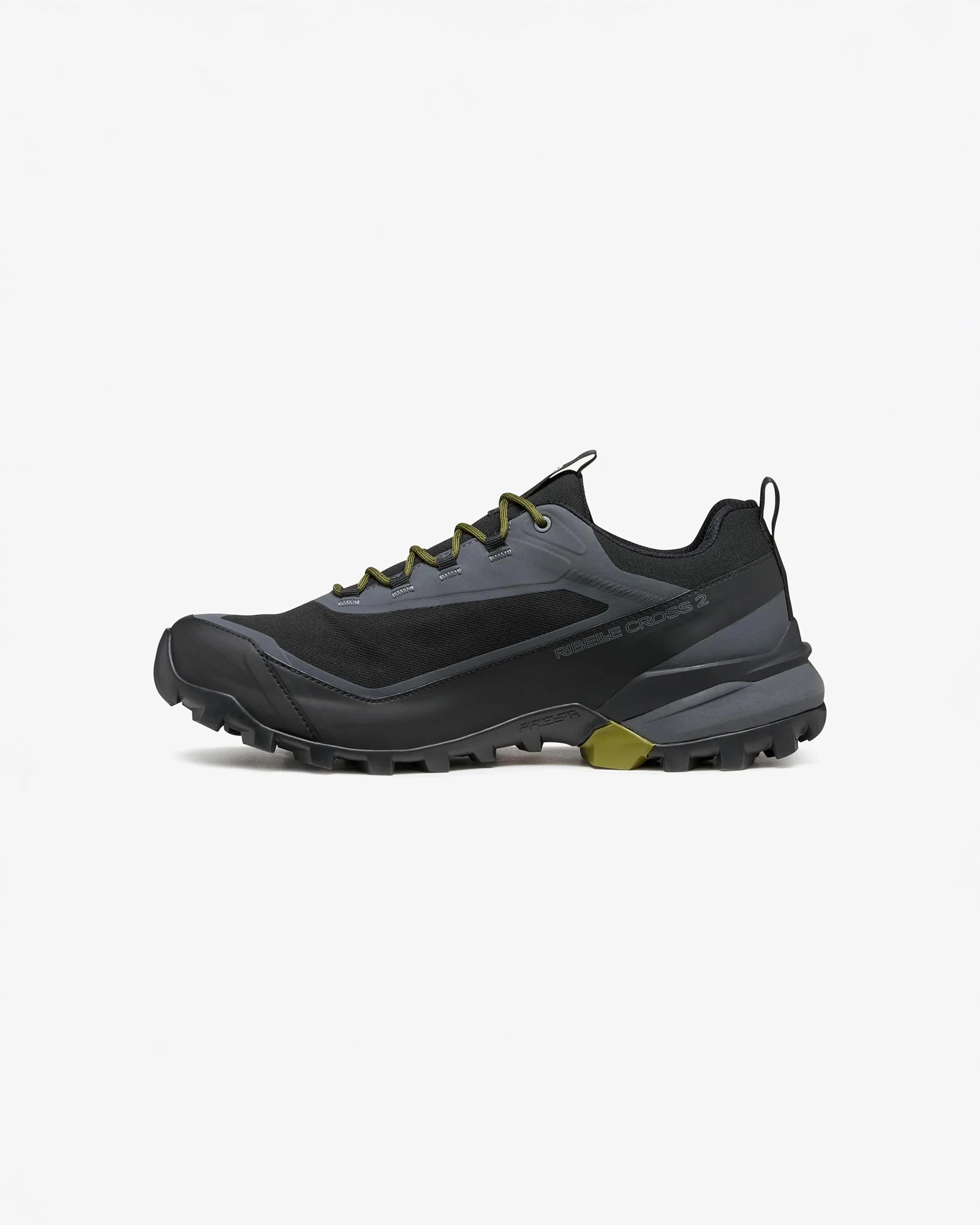 color:black / olive