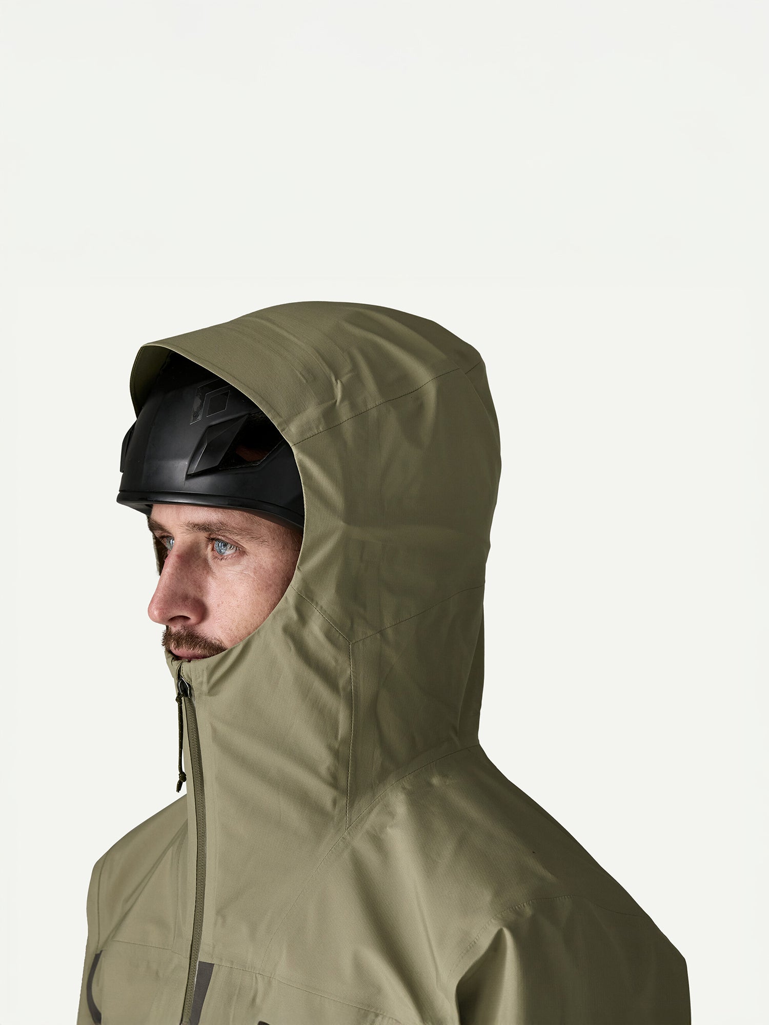 color:forge grey w/river rock green