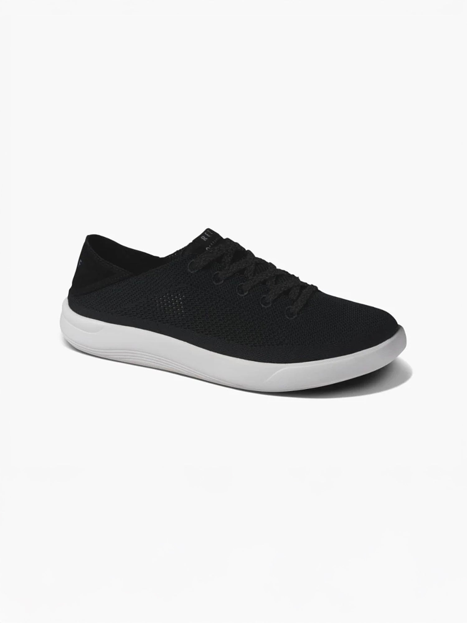 color:black