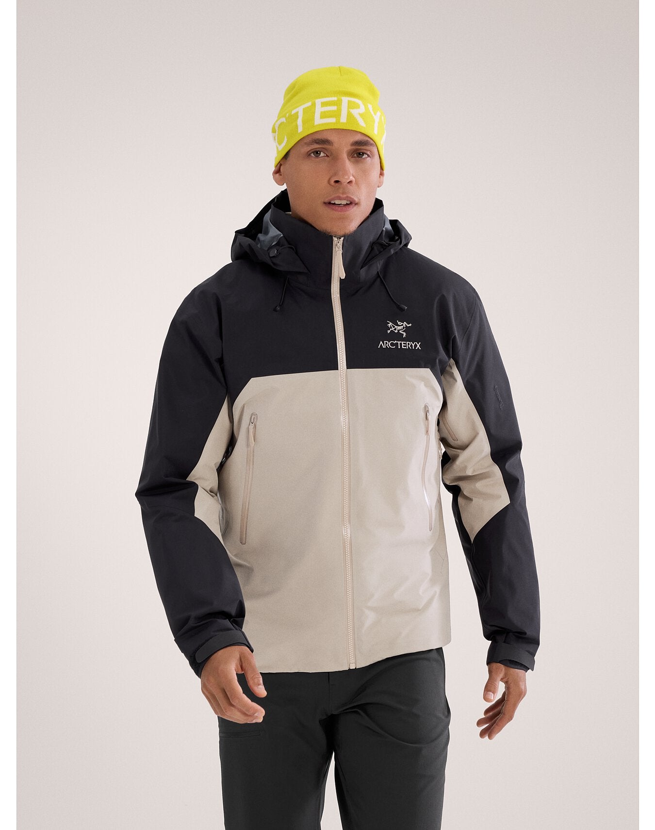 Men's Beta AR Jacket (Past Season)