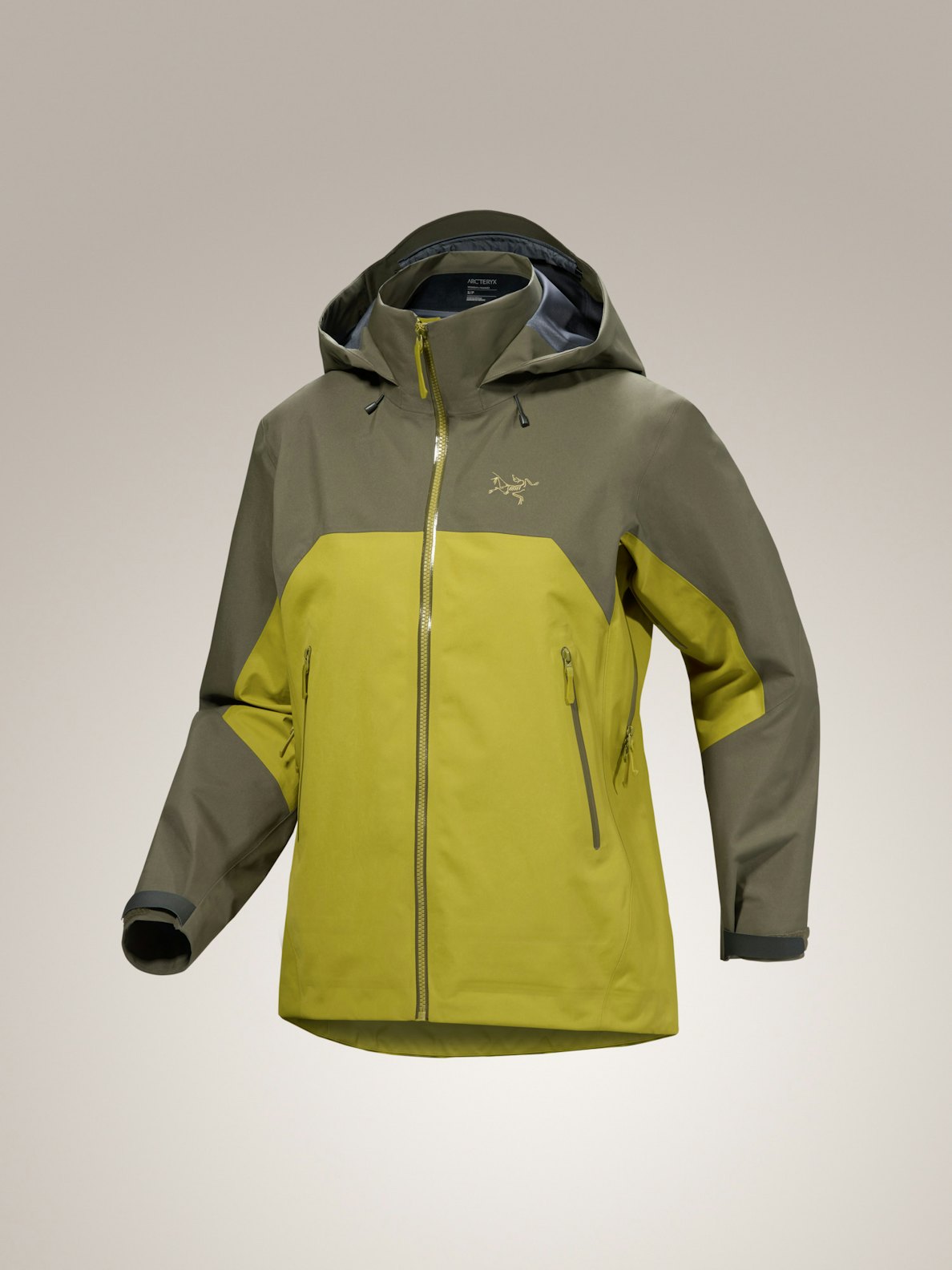 Women's Beta AR Jacket (Past Season)