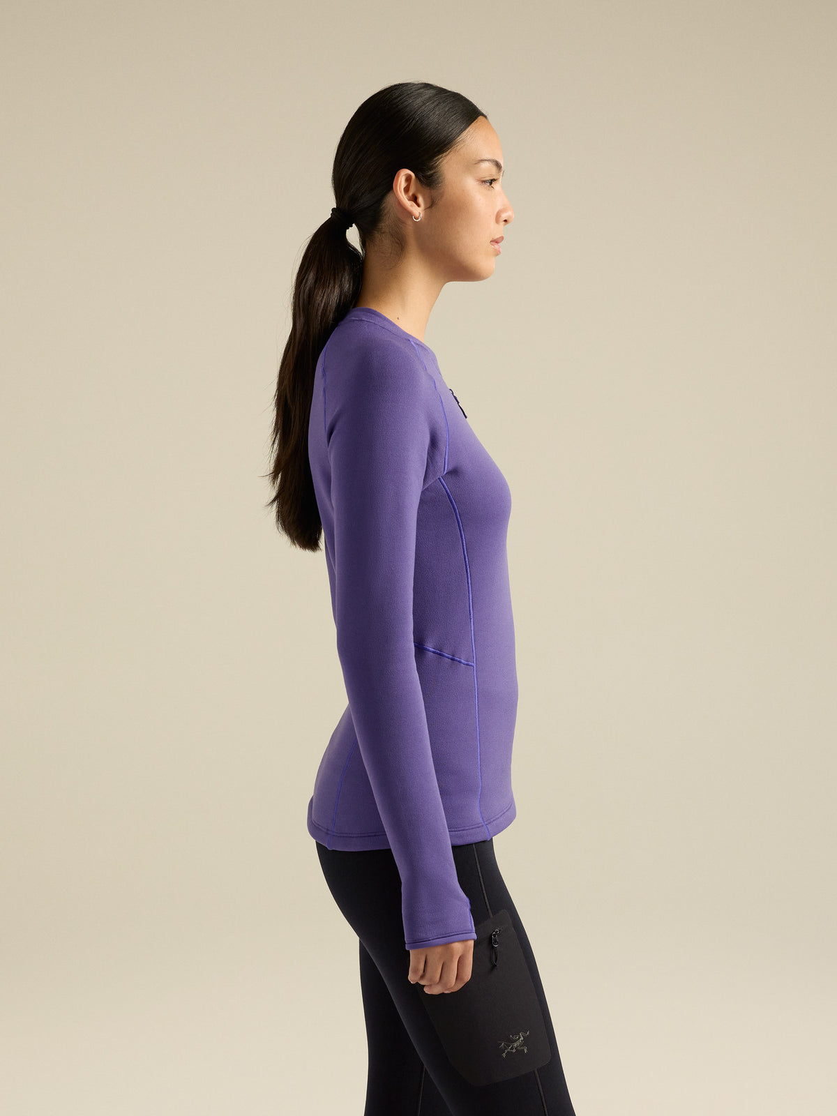 Women’s Rho SV Crew Neck LS product image