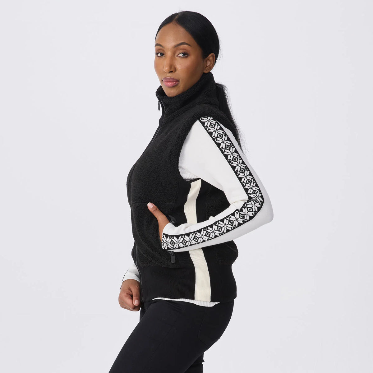 Women’s Ember Vest – Black