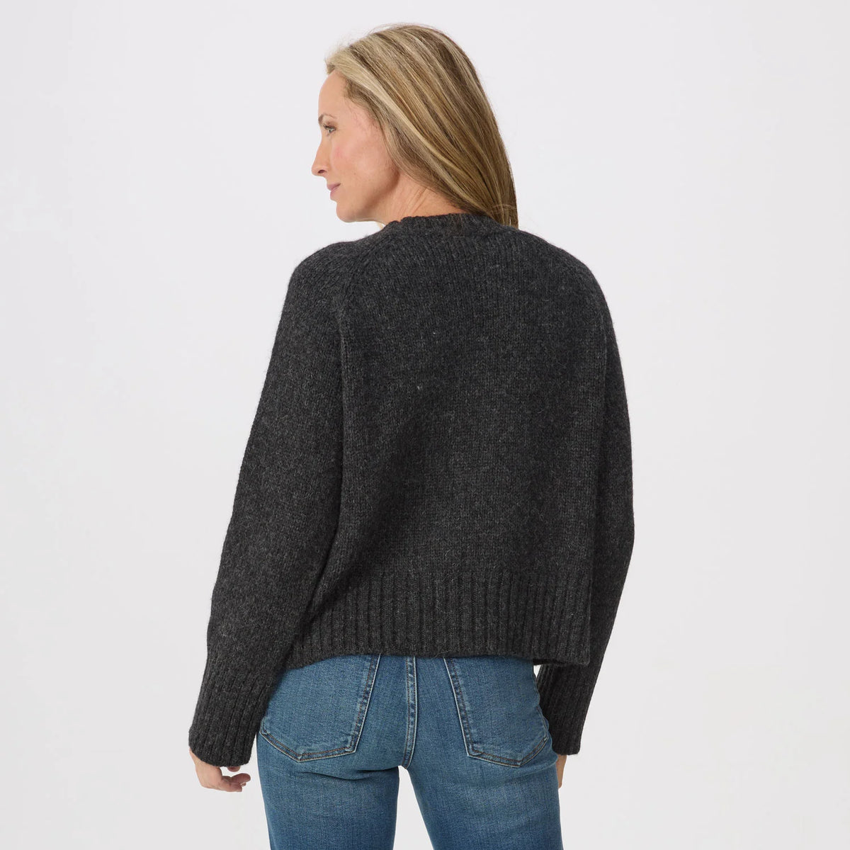 Women’s Ski Crew Neck – Heather Black