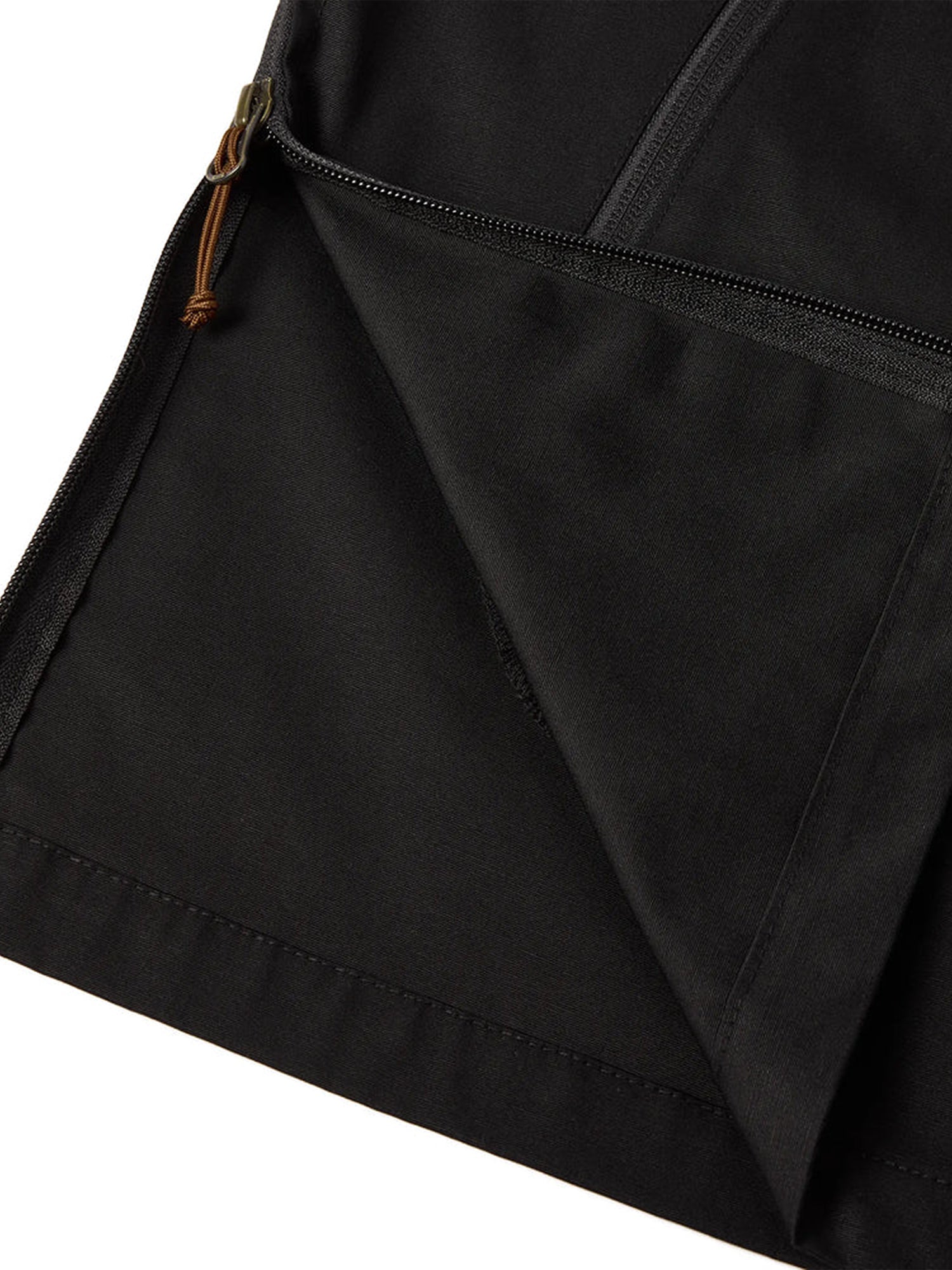 color:dark green & black