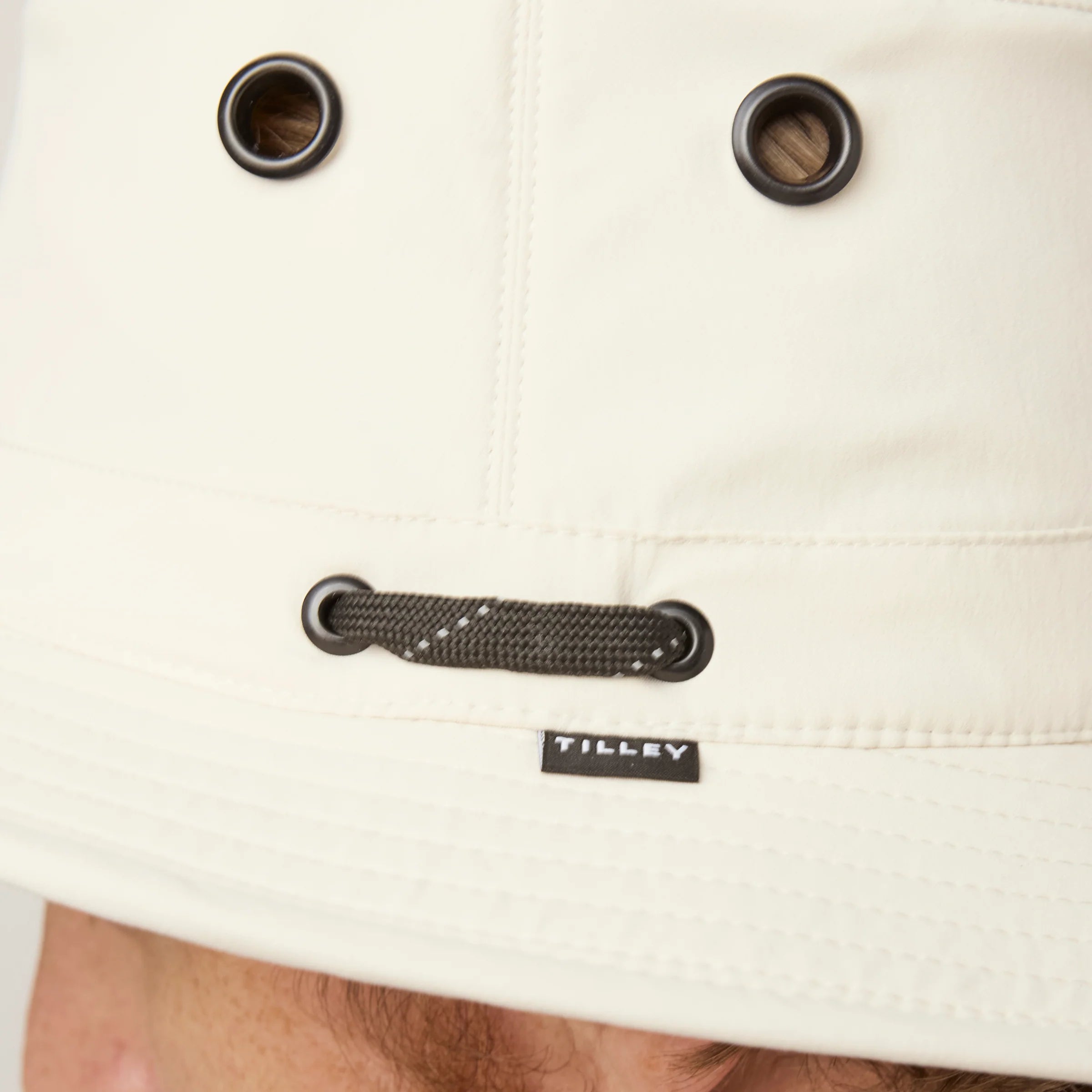 T5 Adventure Ultralight Hat