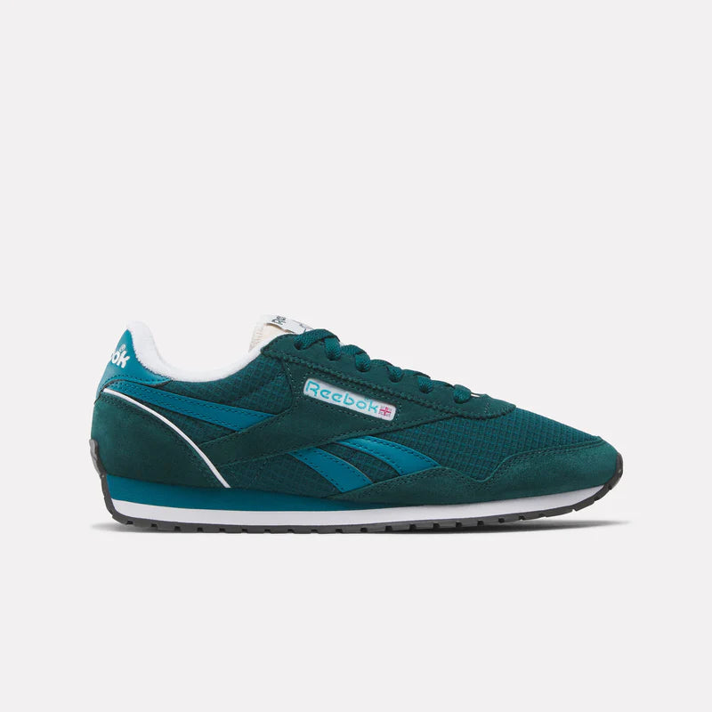 Women's Classic AZ Shoes