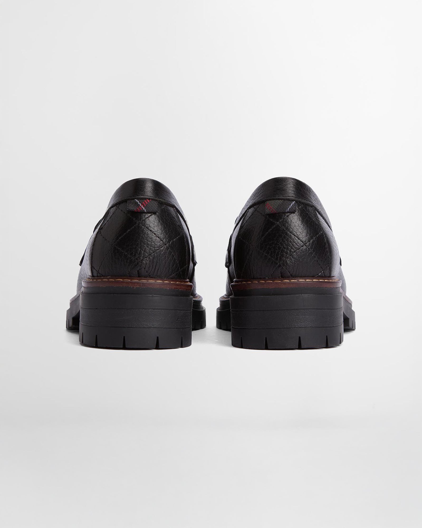 color:classic black