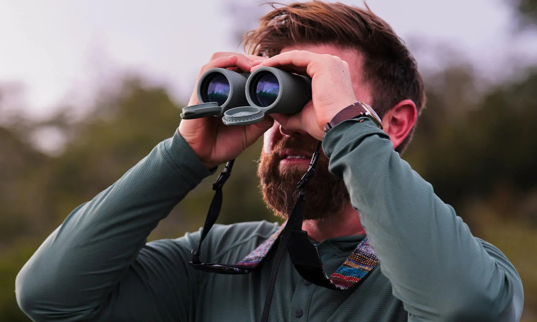 Field Issue 10x42 Binoculars