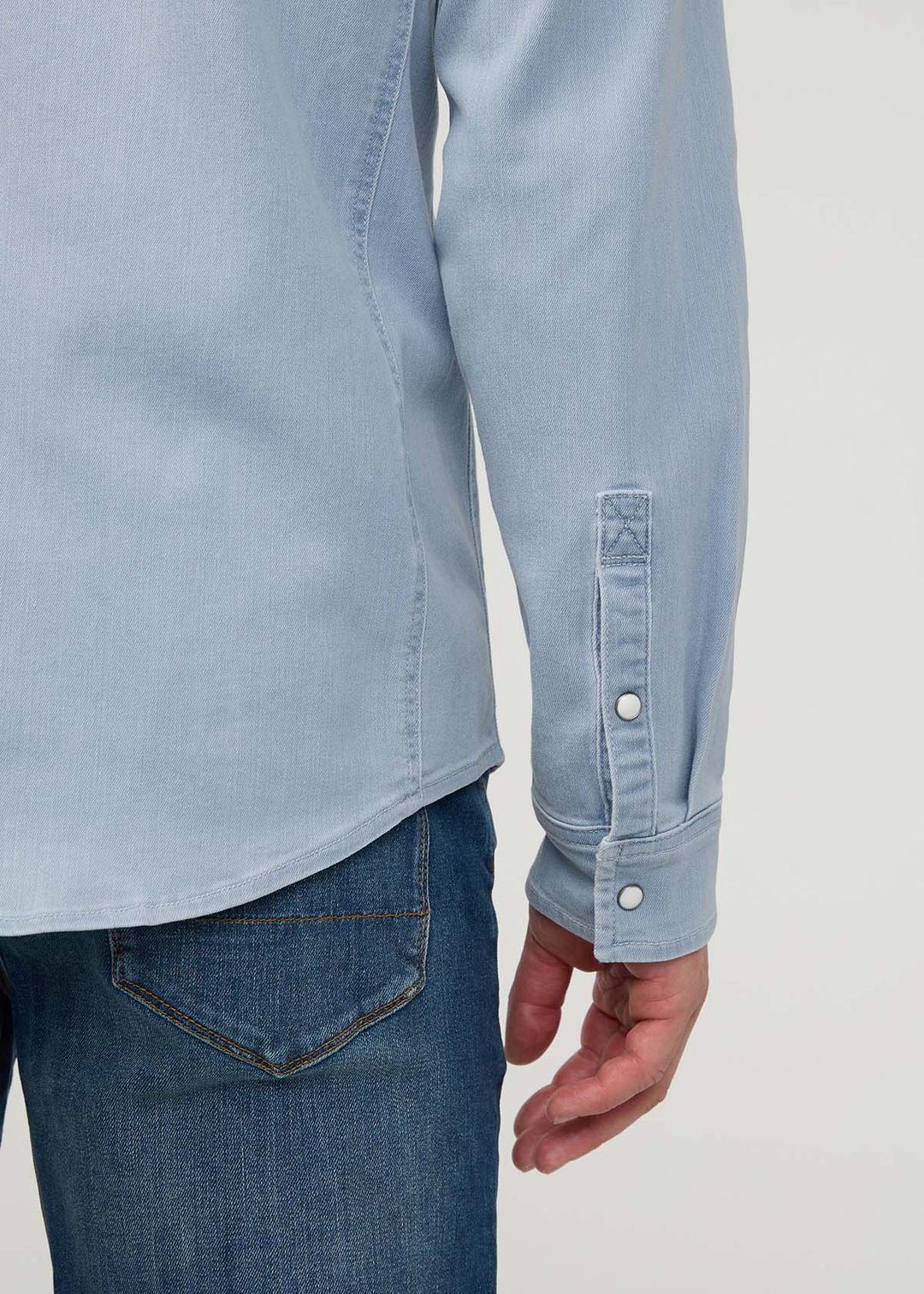Men's Performance Denim Lite Two-Pocket Shirt