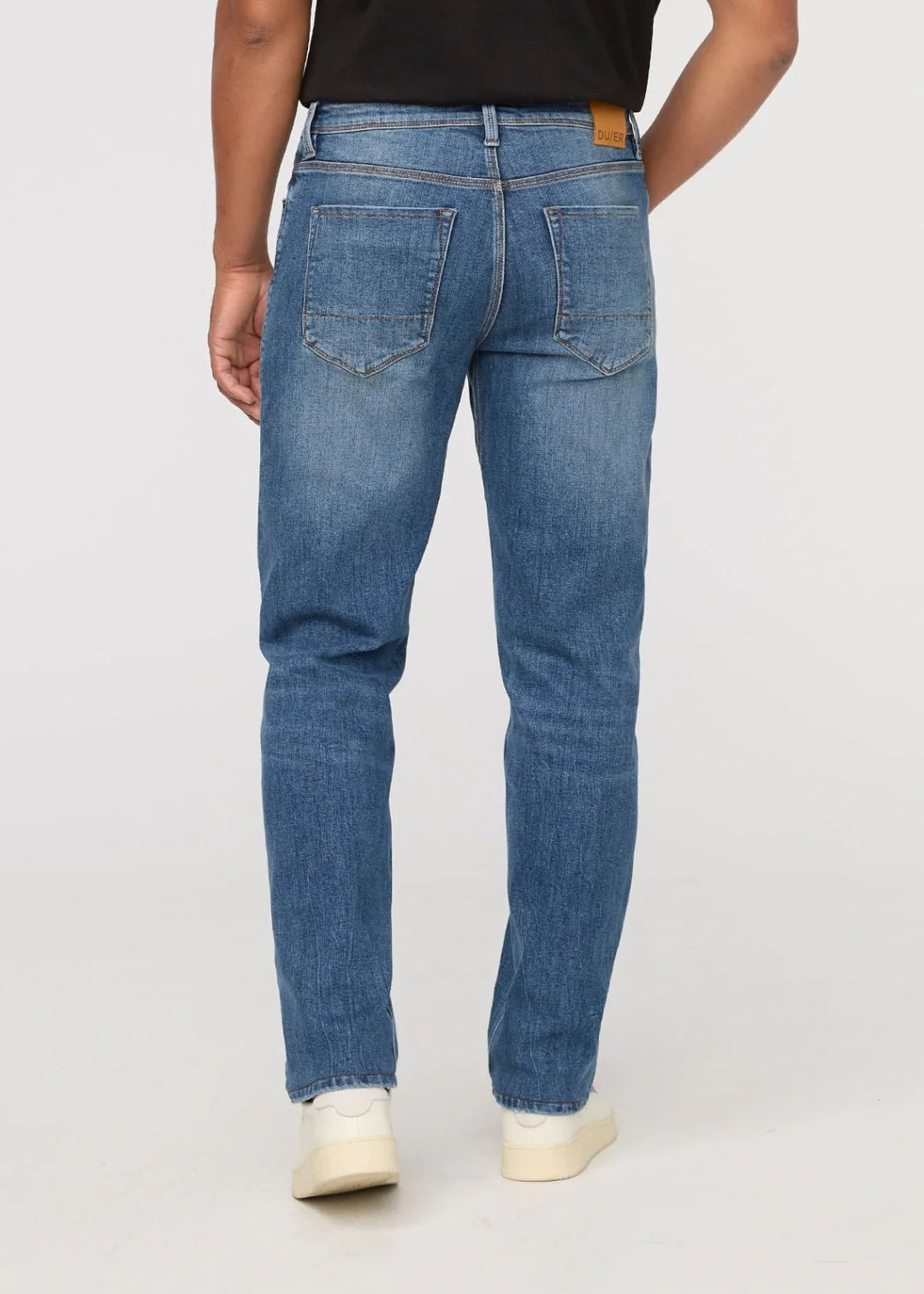 Men's Performance Denim+ Relaxed Straight Jeans