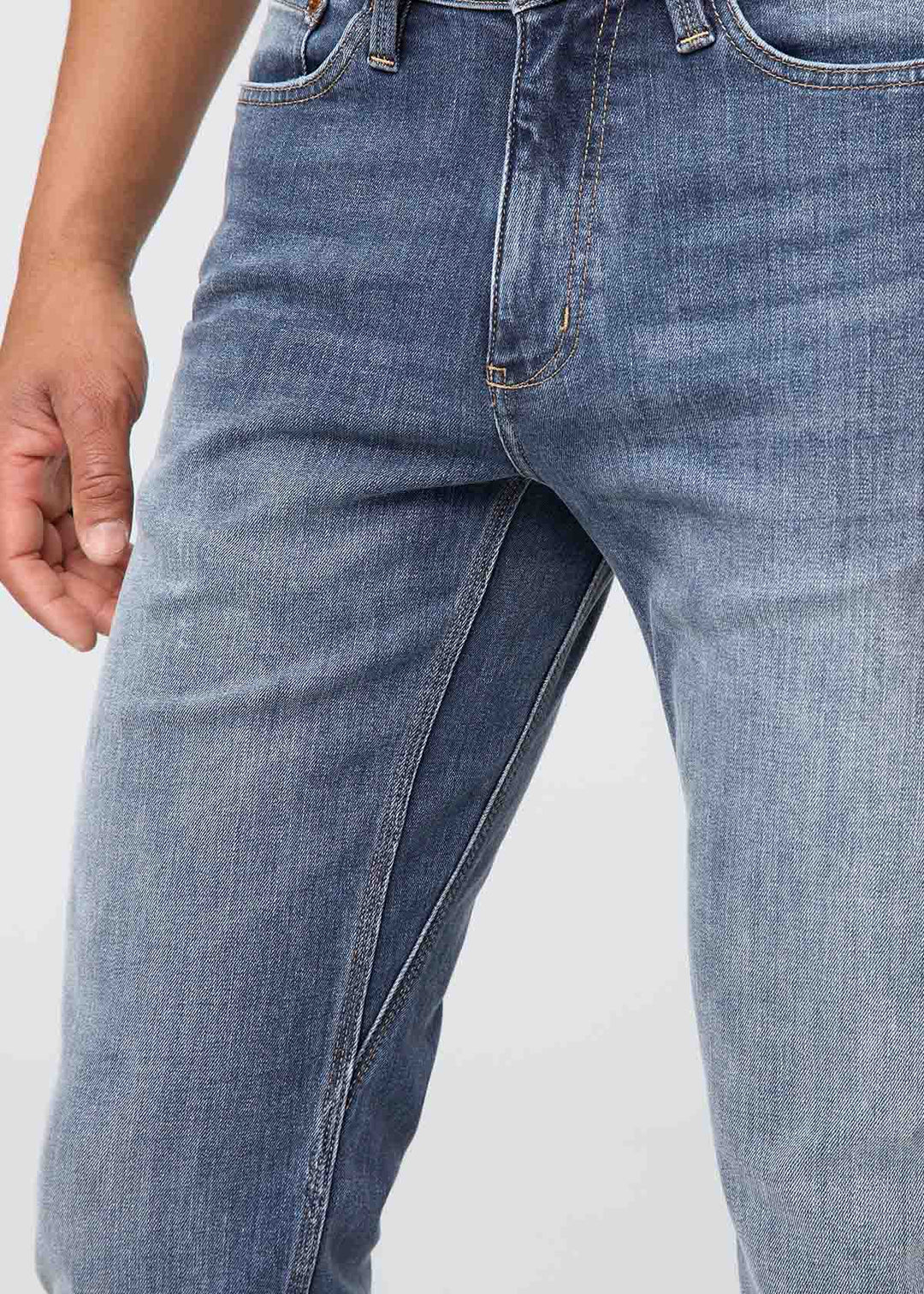 Men's Performance Denim+ Straight Pant (Past Season)