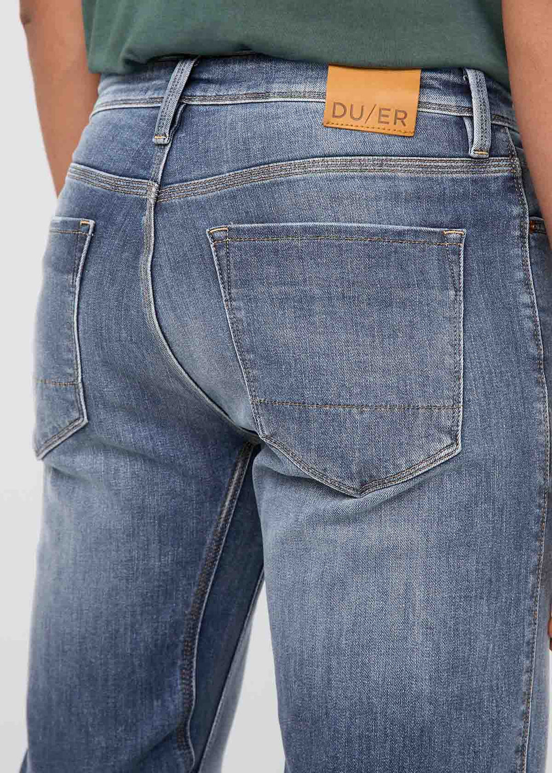 Men's Performance Denim+ Straight Pant (Past Season)