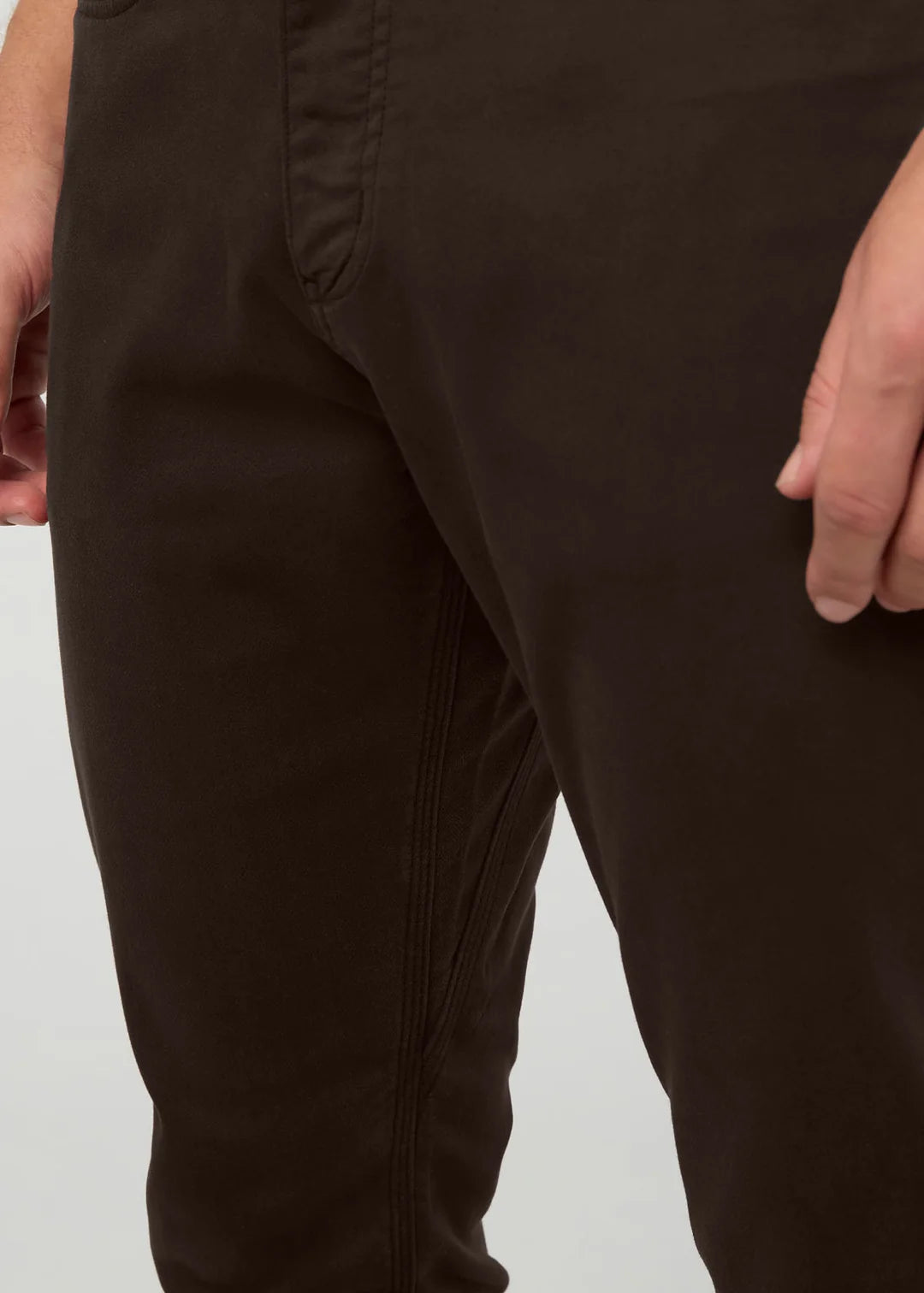 Men's No Sweat Athletic Taper Pant