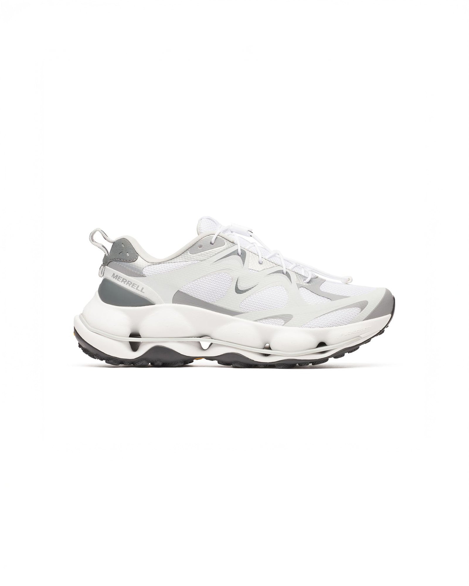 color:white / pigeon