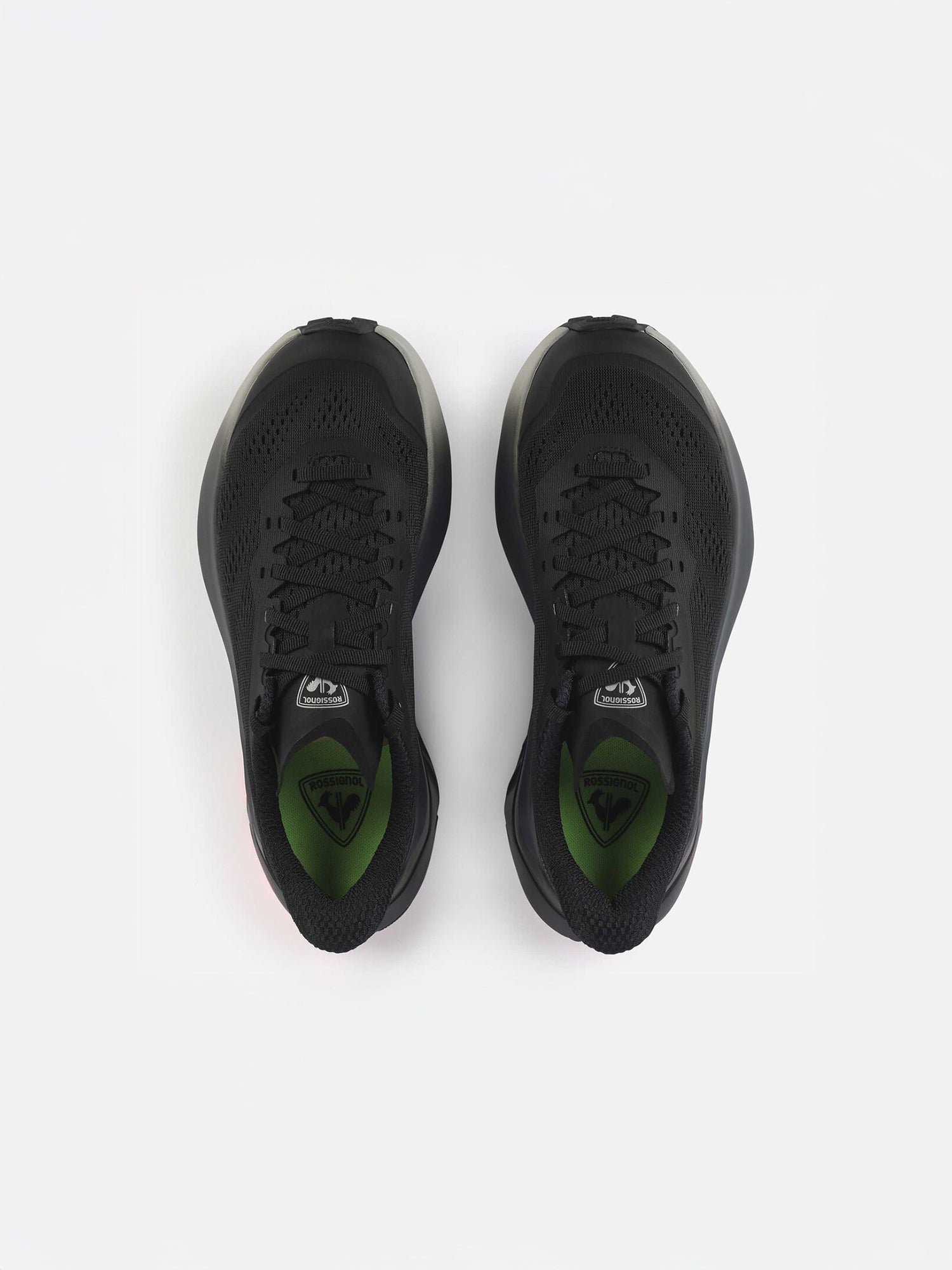 color:black