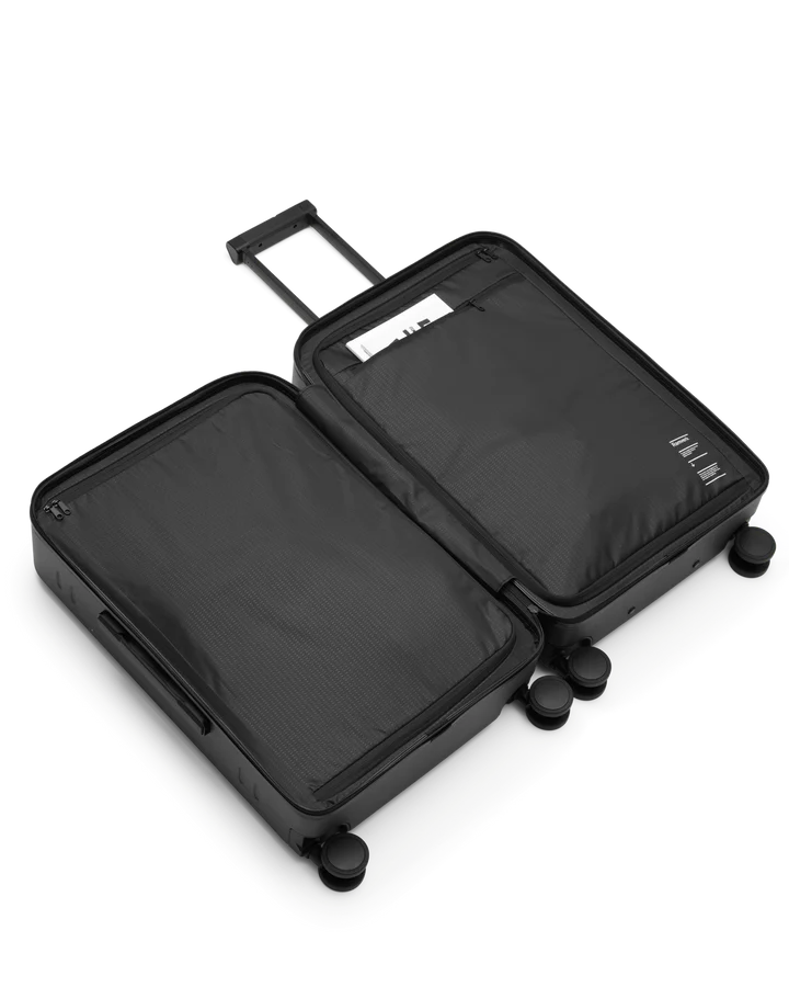 Ramverk Check-in Luggage Medium