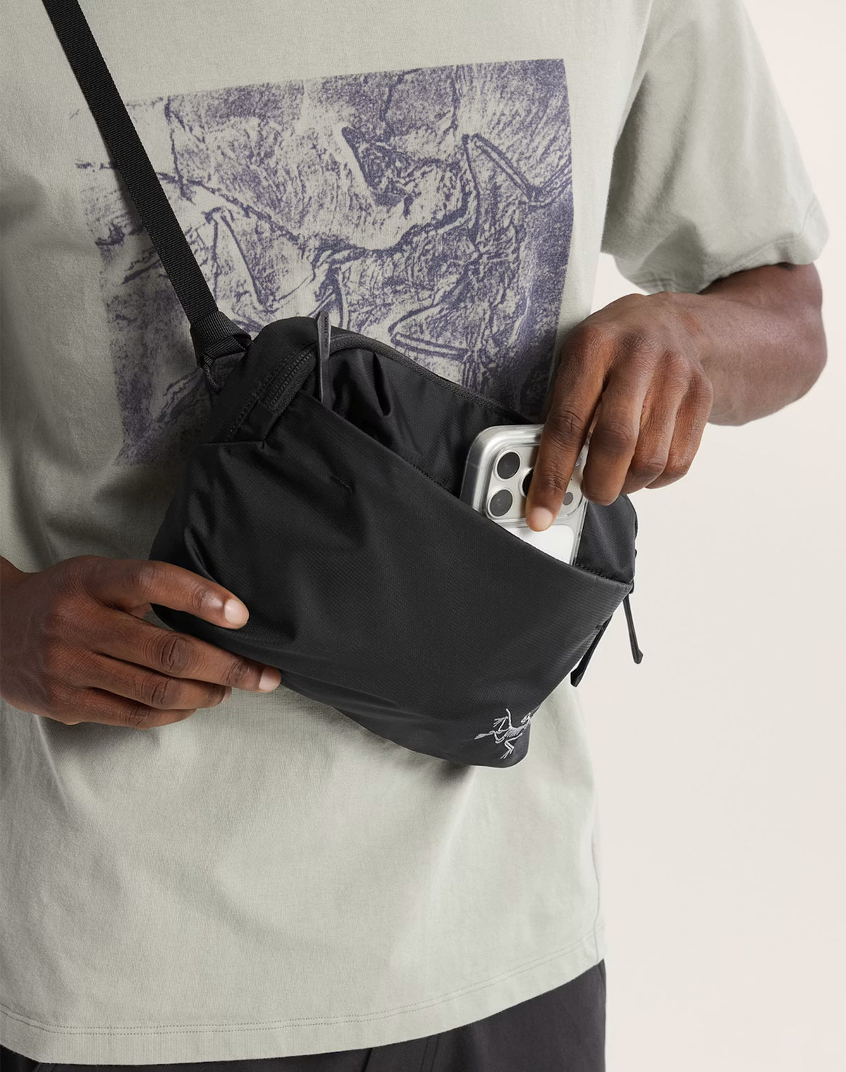 Heliad Crossbody Bag