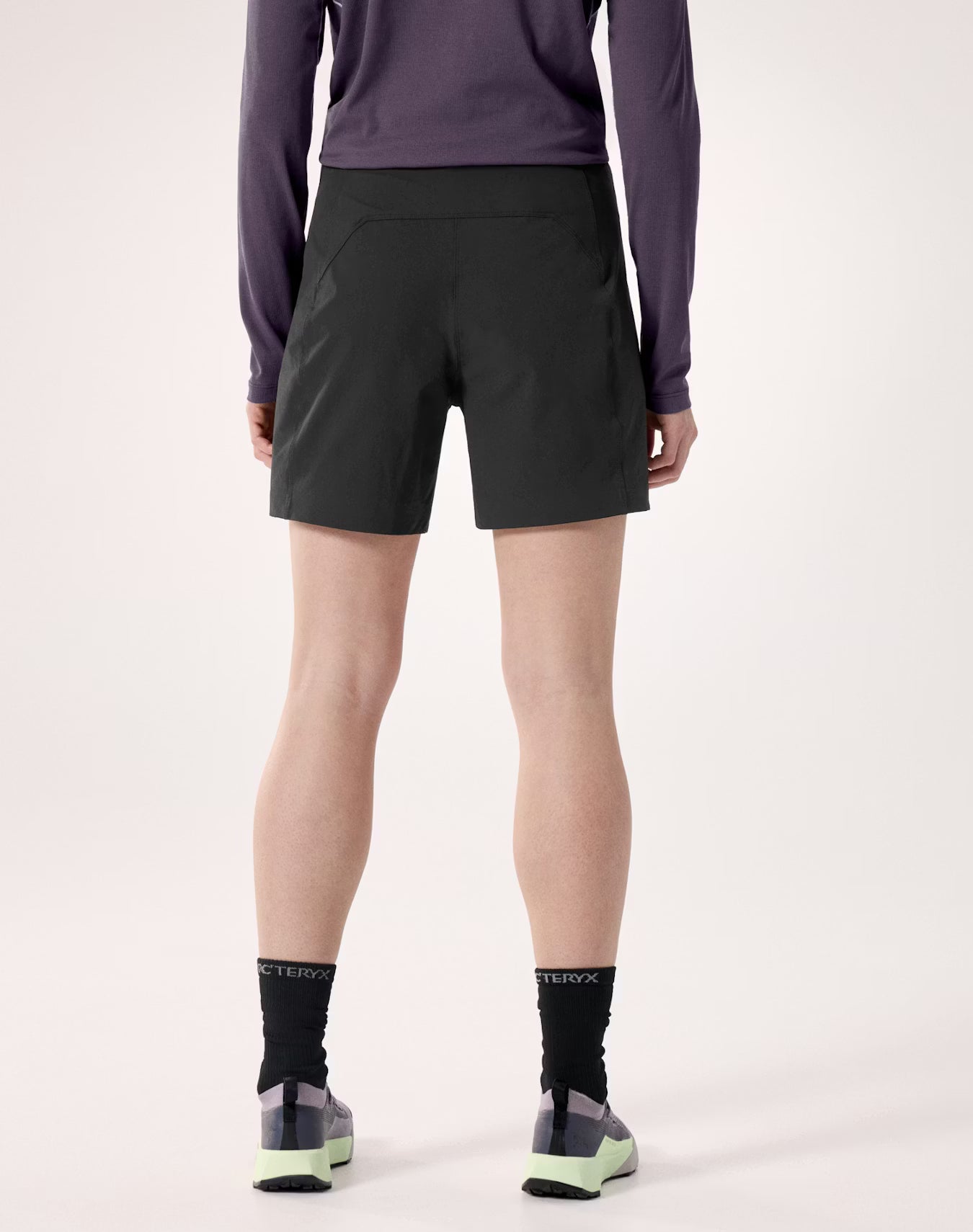 Women's Gamma Short 6"