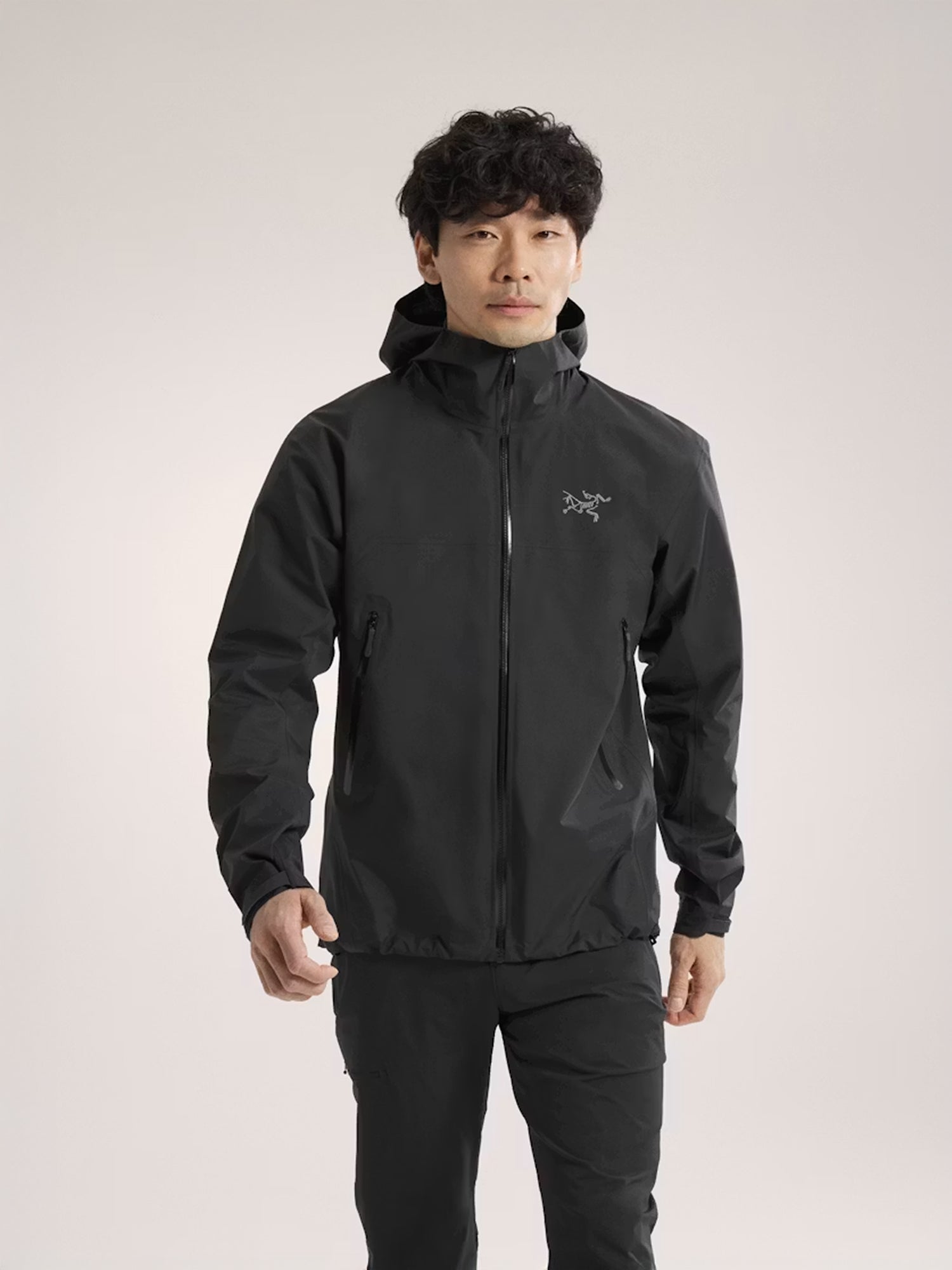 color:black