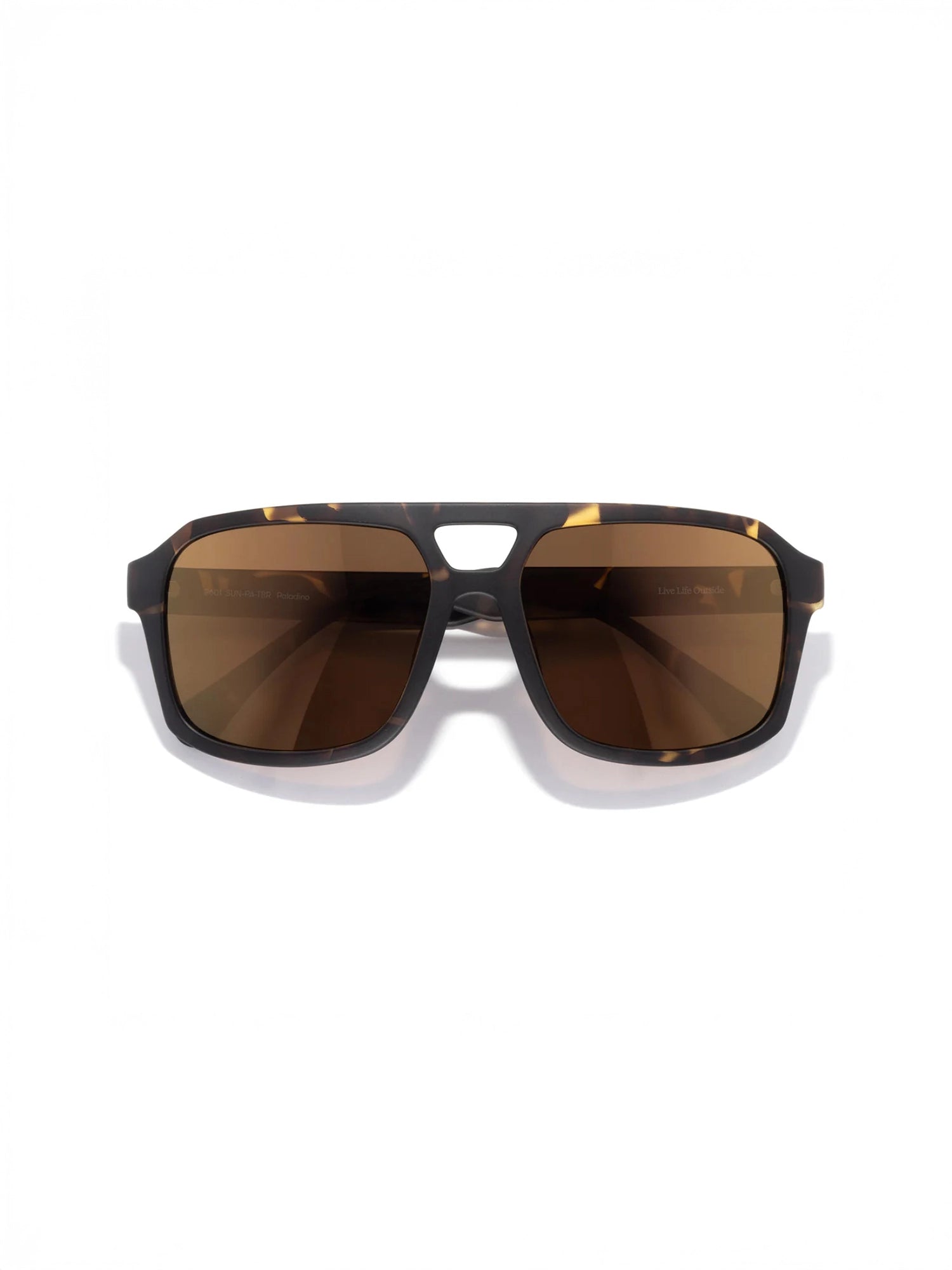 color:tortoise bronze
