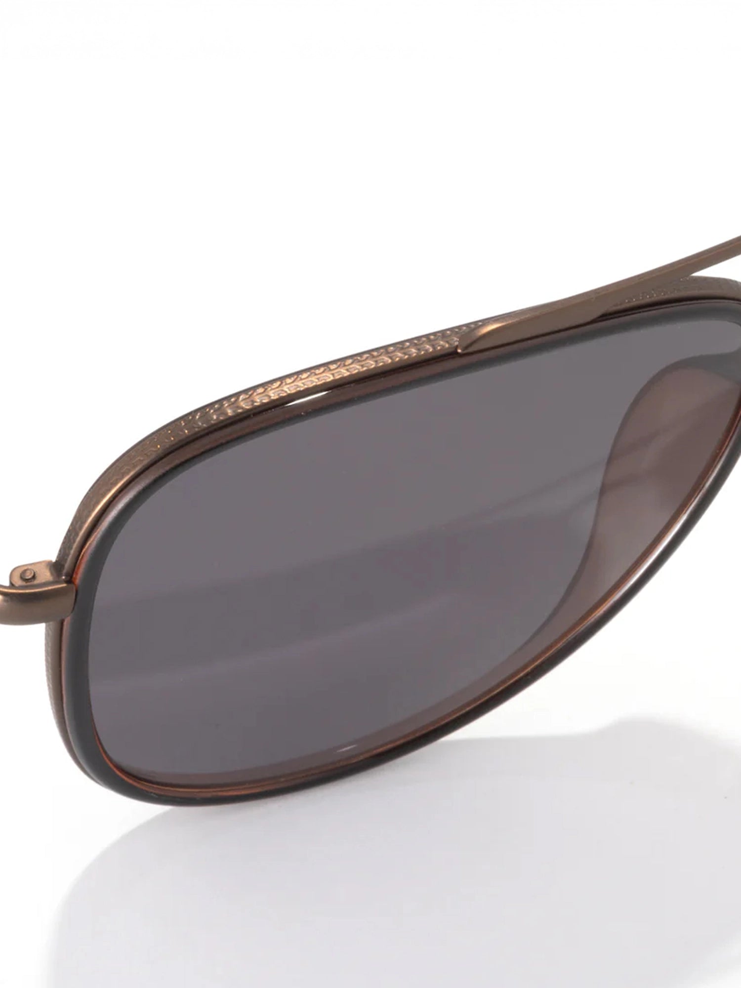 color:black copper slate