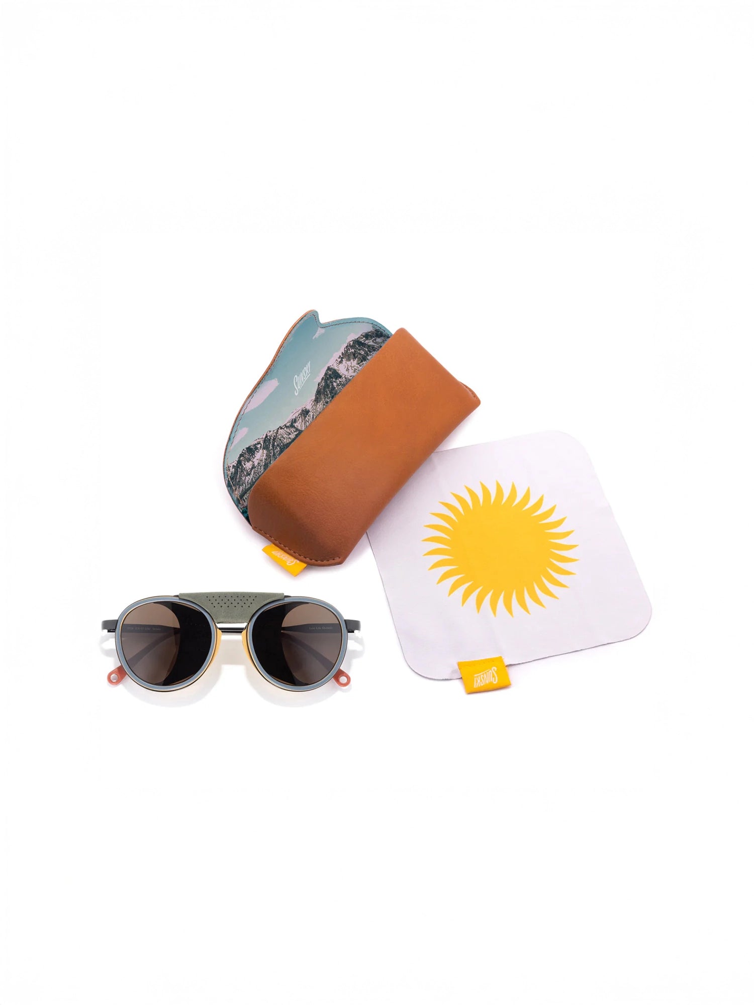 color:sand amber