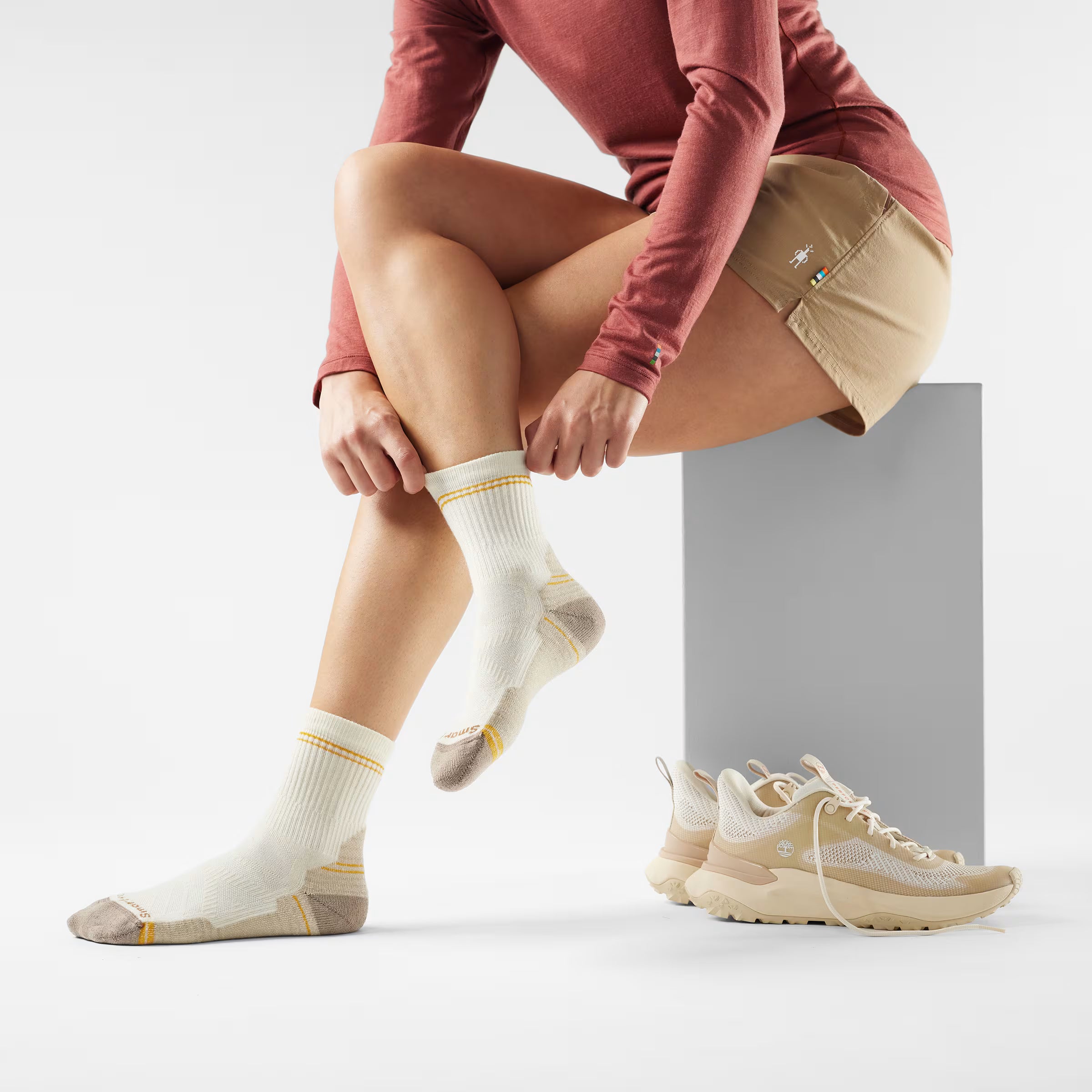 Women's Hike Mid Crew Socks Light Cushion