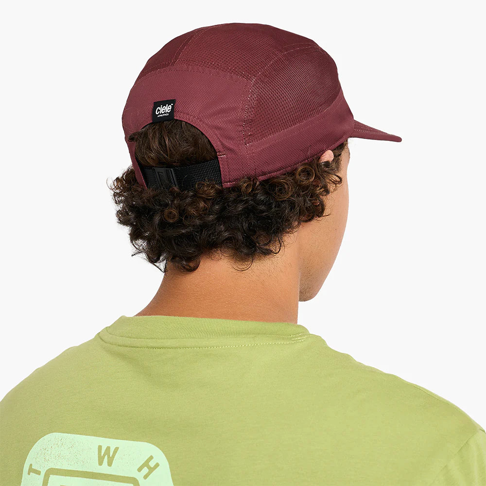 GOCap Field Mont W Cap
