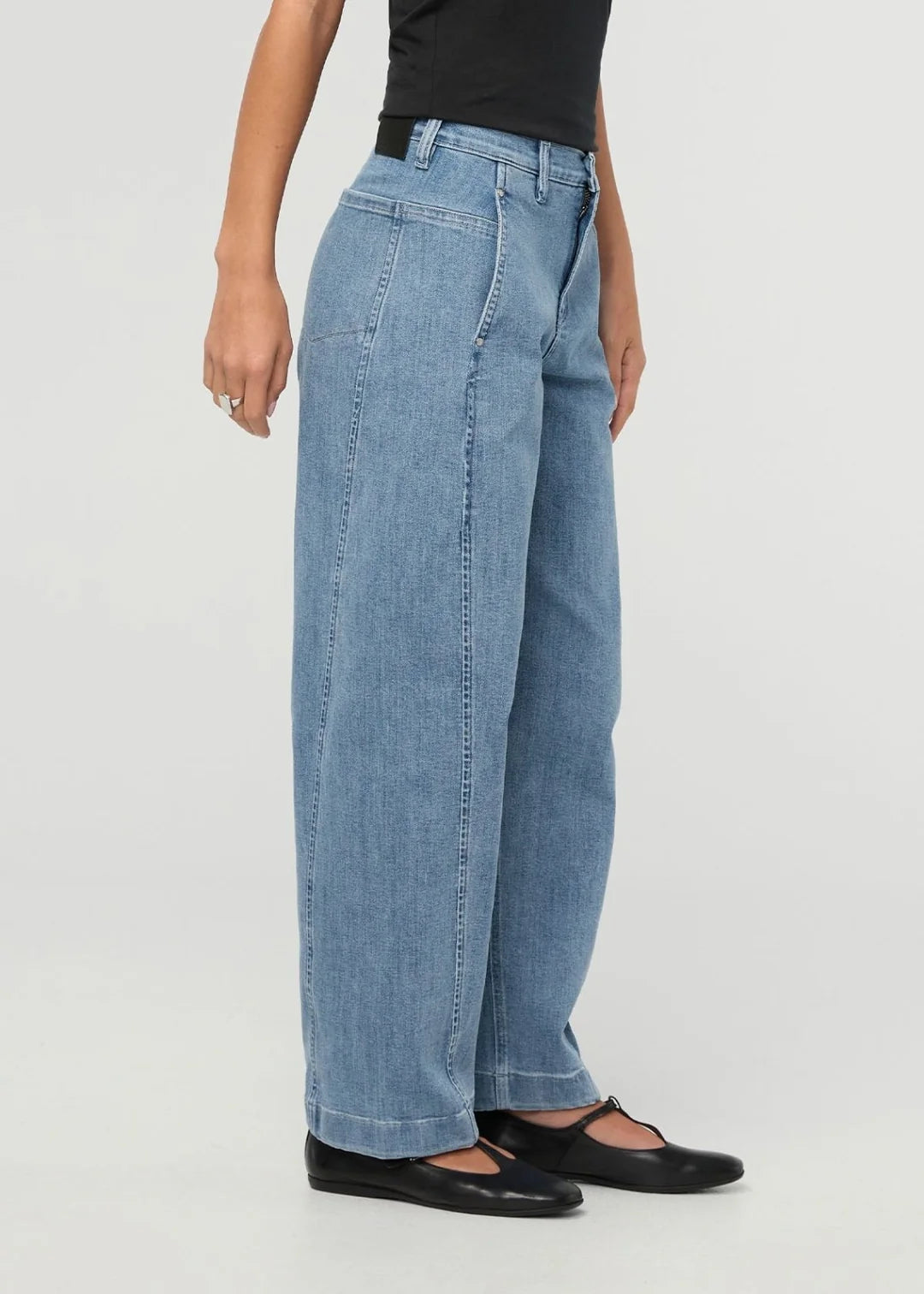 Women’s Performance Denim+ High Rise Barrel Pant