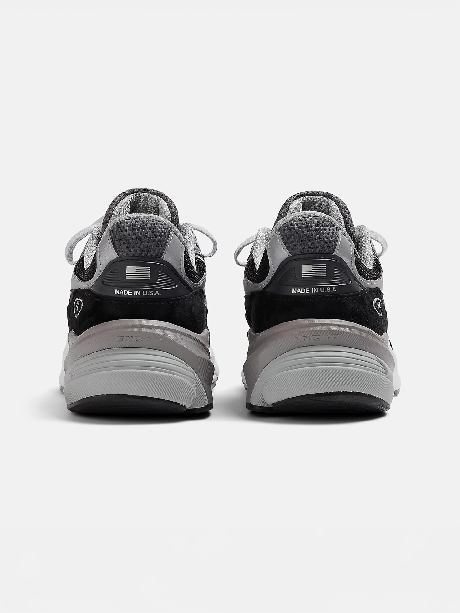 color:black with white