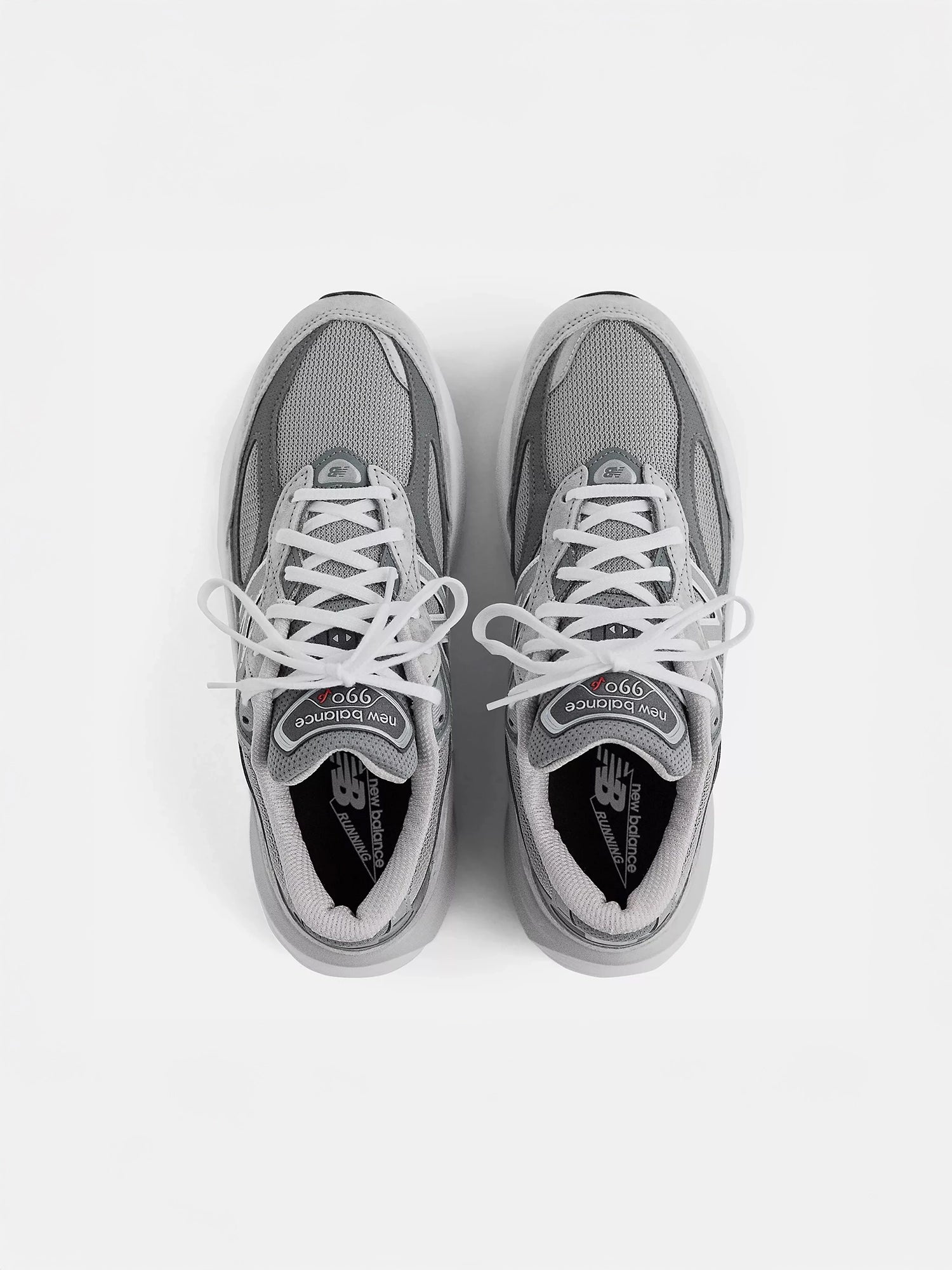 color:grey with white