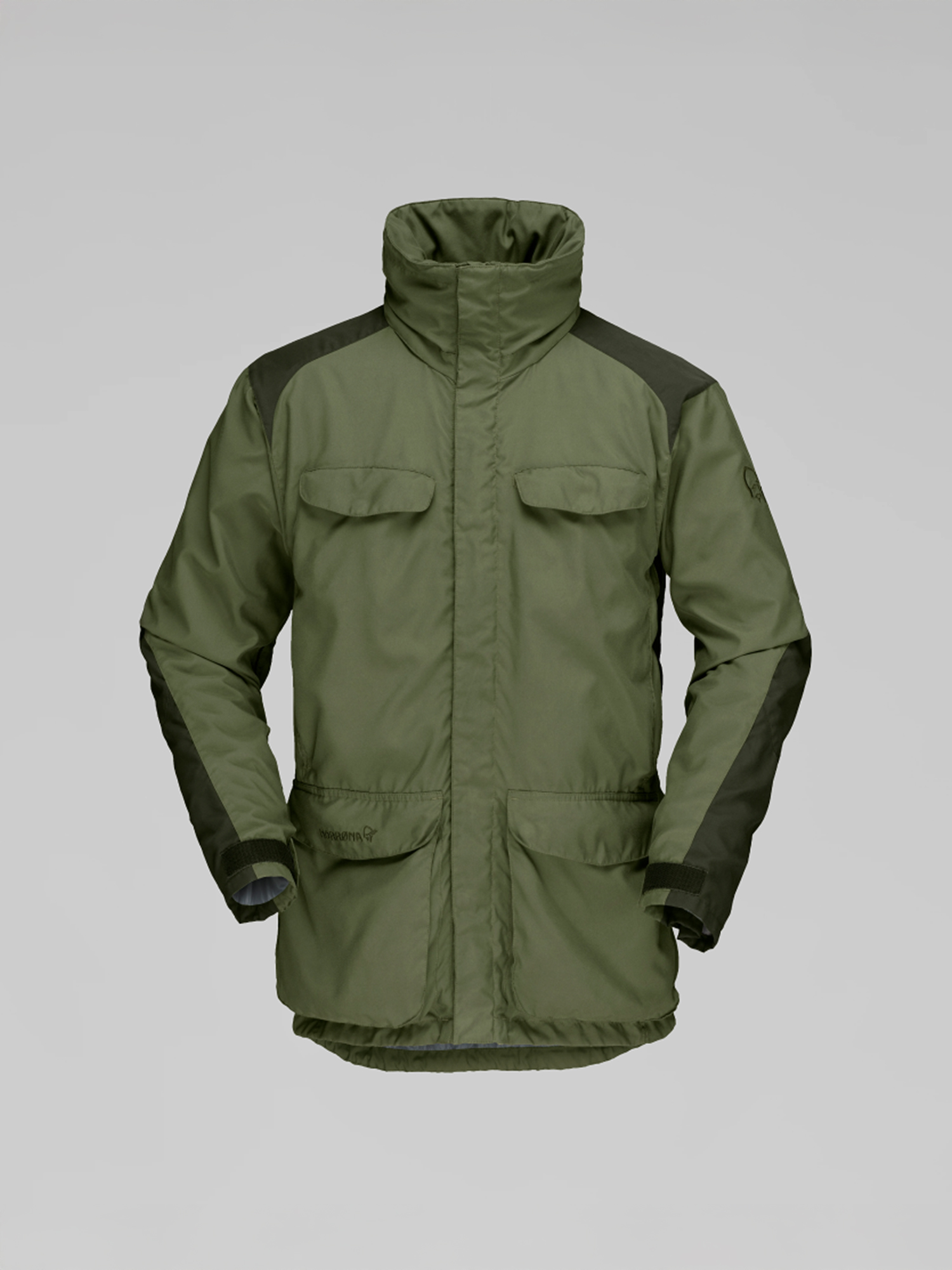 color:green