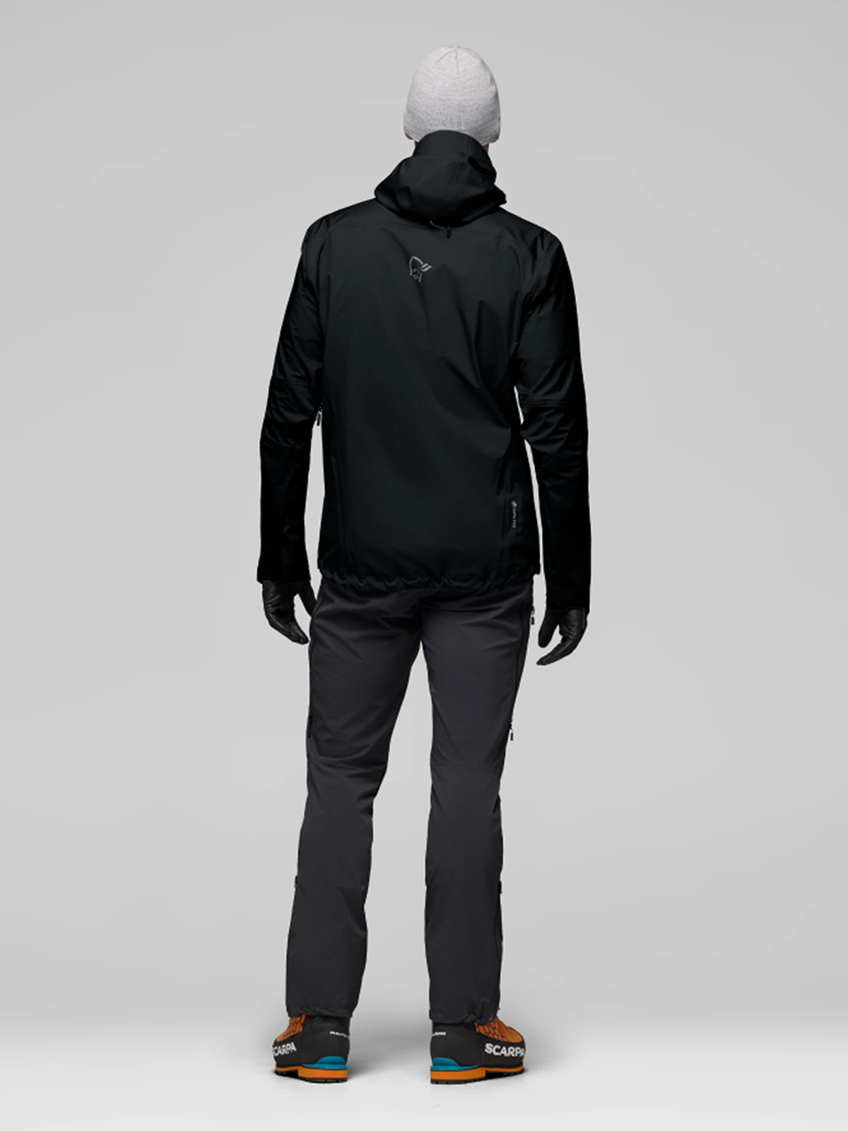 color:caviar black
