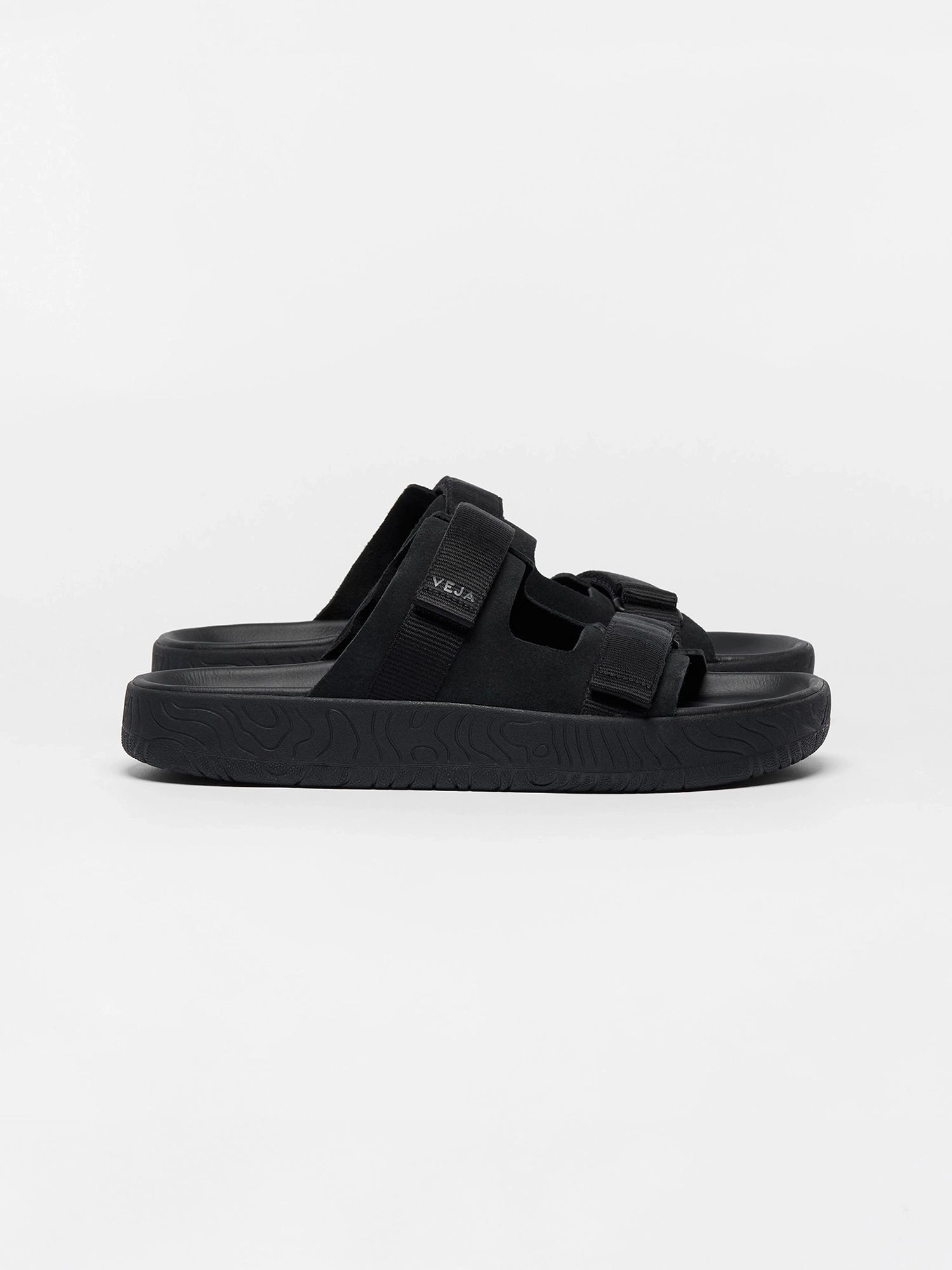 color:full black