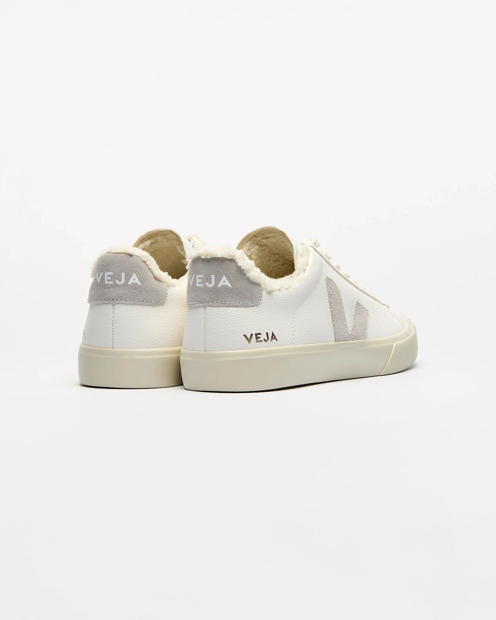 color:white / light grey