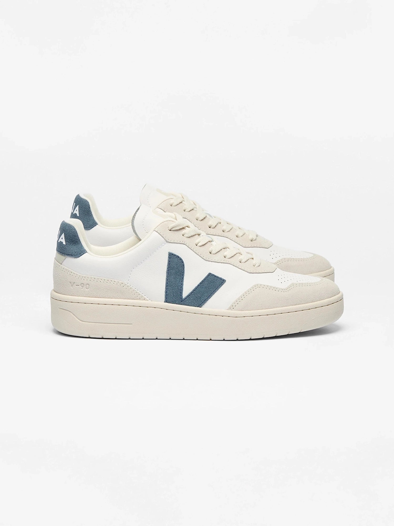 color:white / california