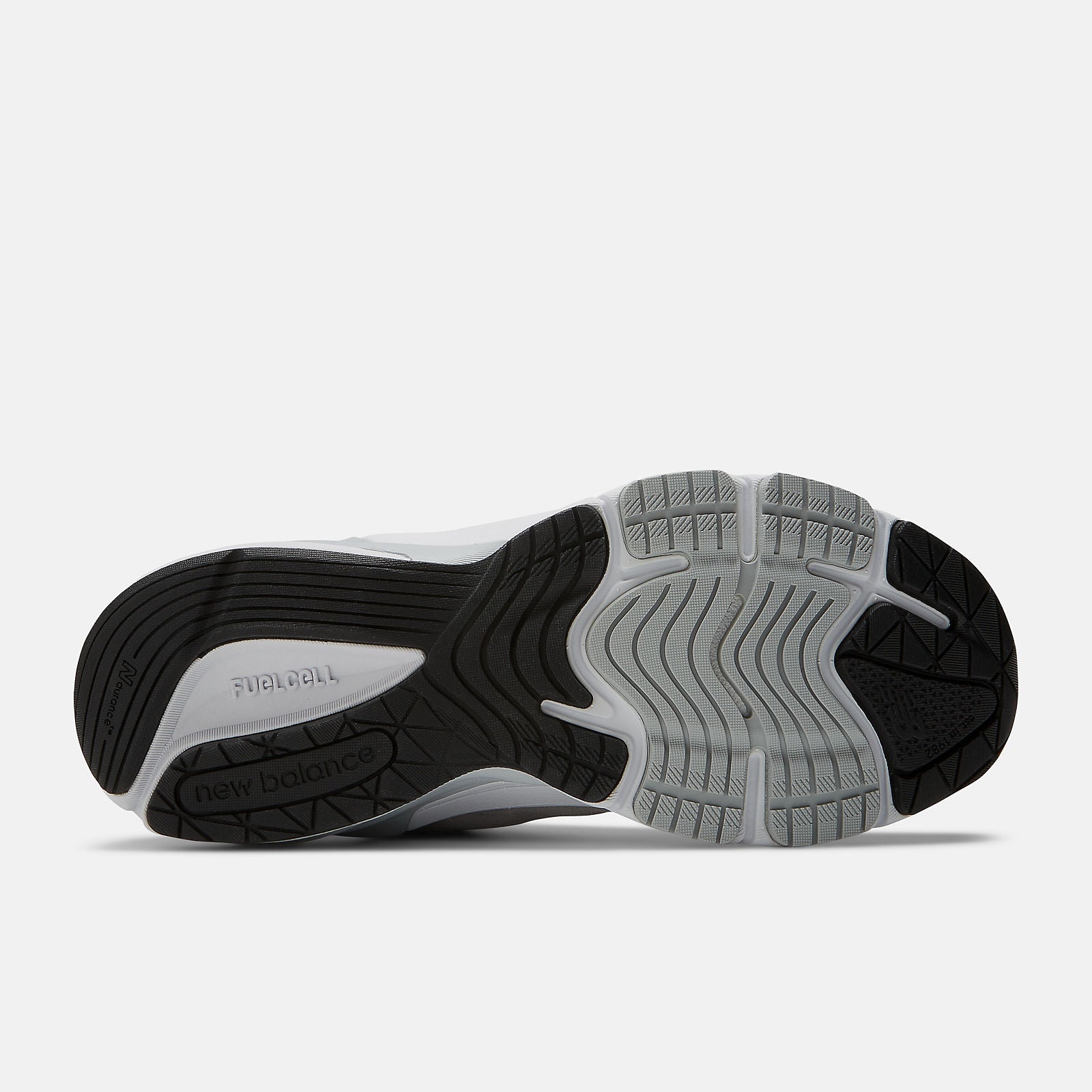 Women's 990v6 Shoes