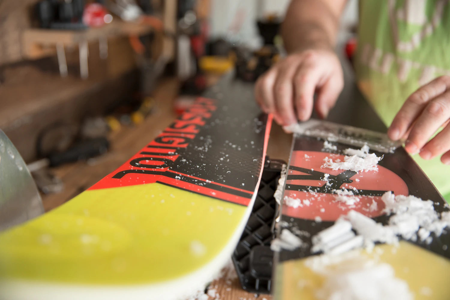 How to tune and wax your skis