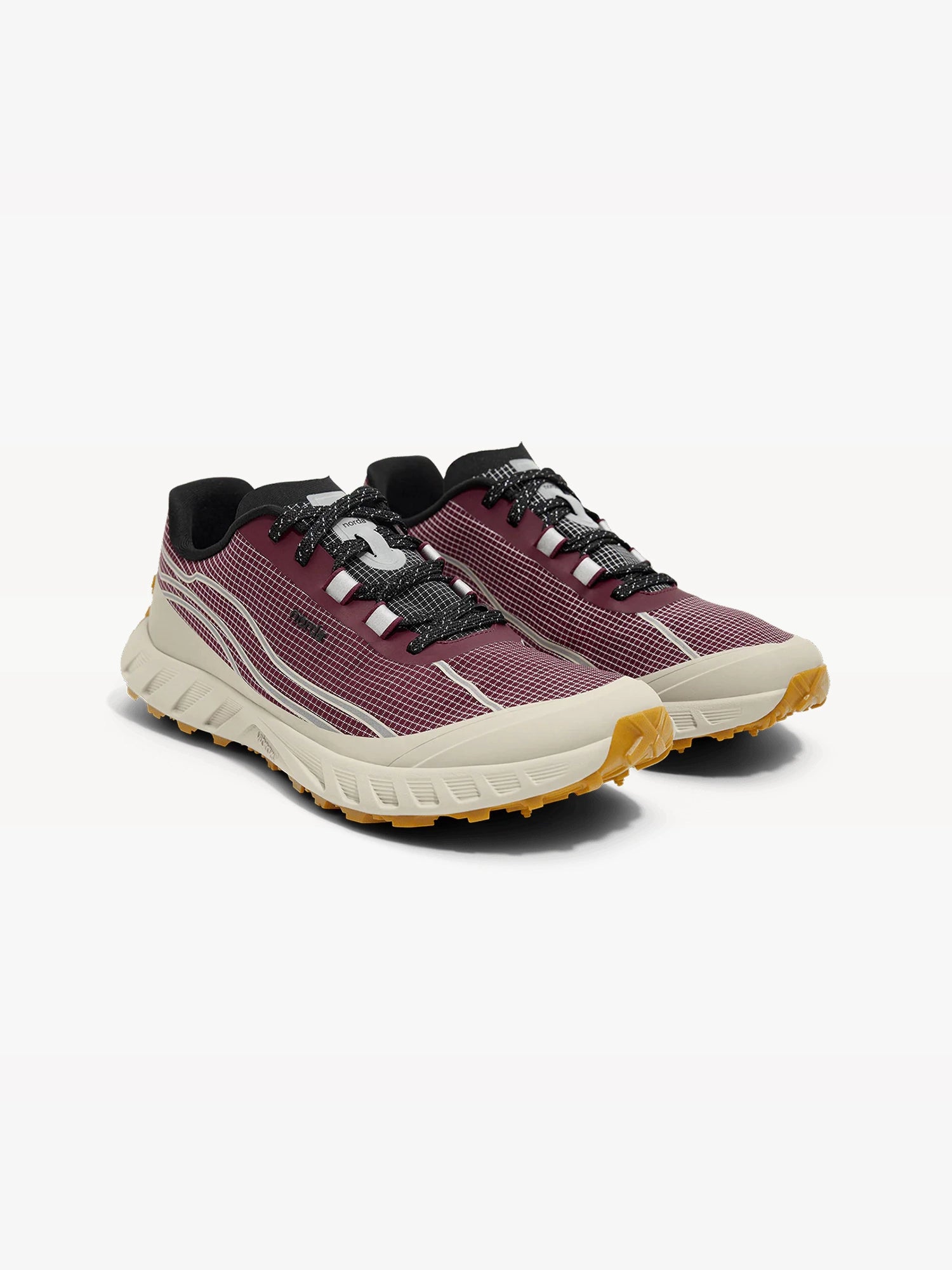color:amaranth