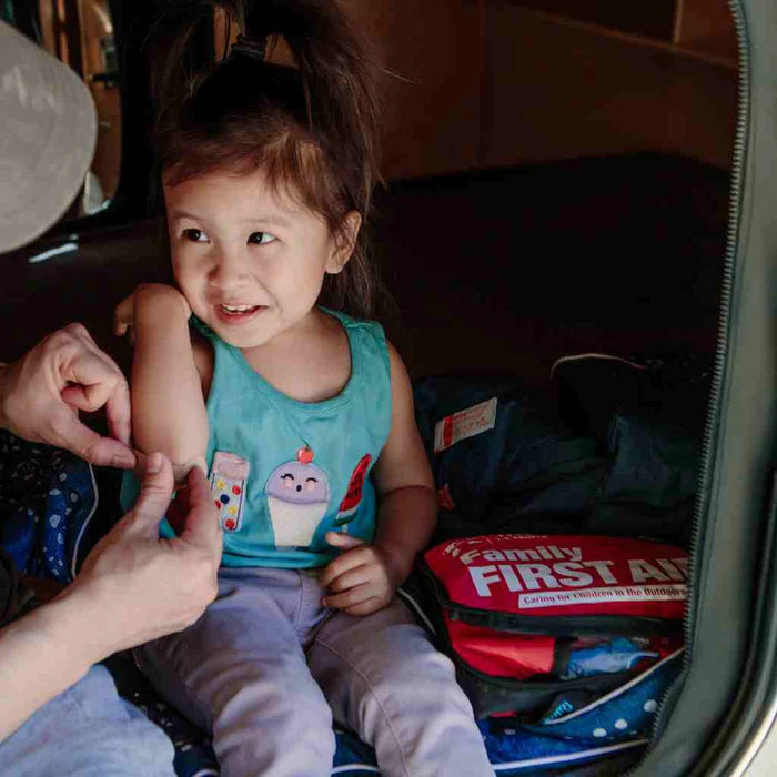 Adventure First Aid, Family First Aid Kit