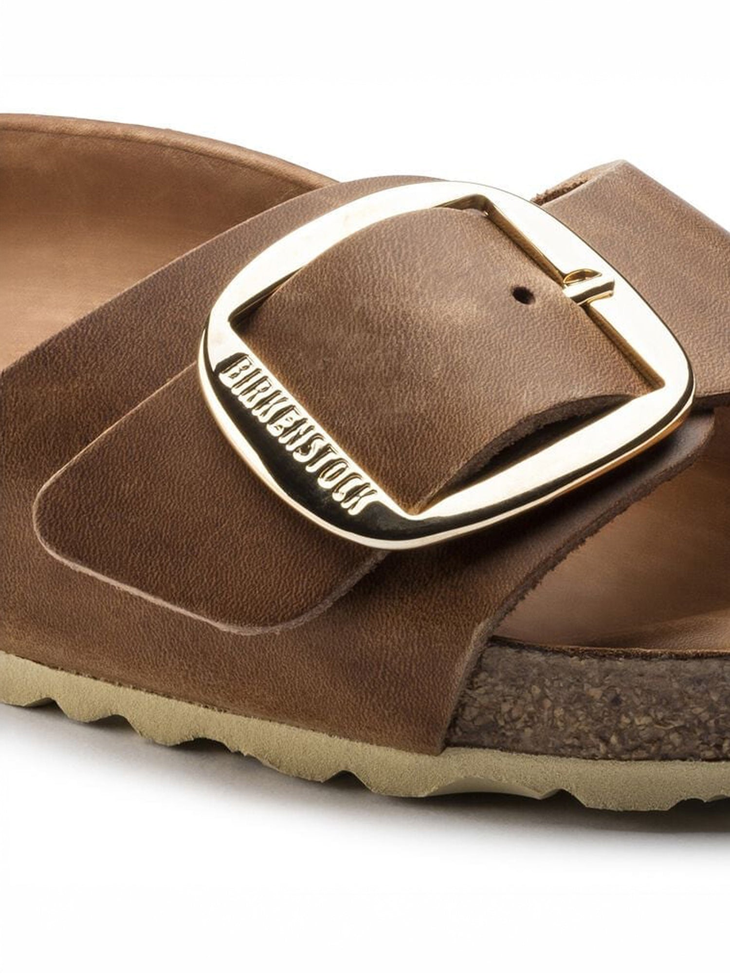 color:cognac